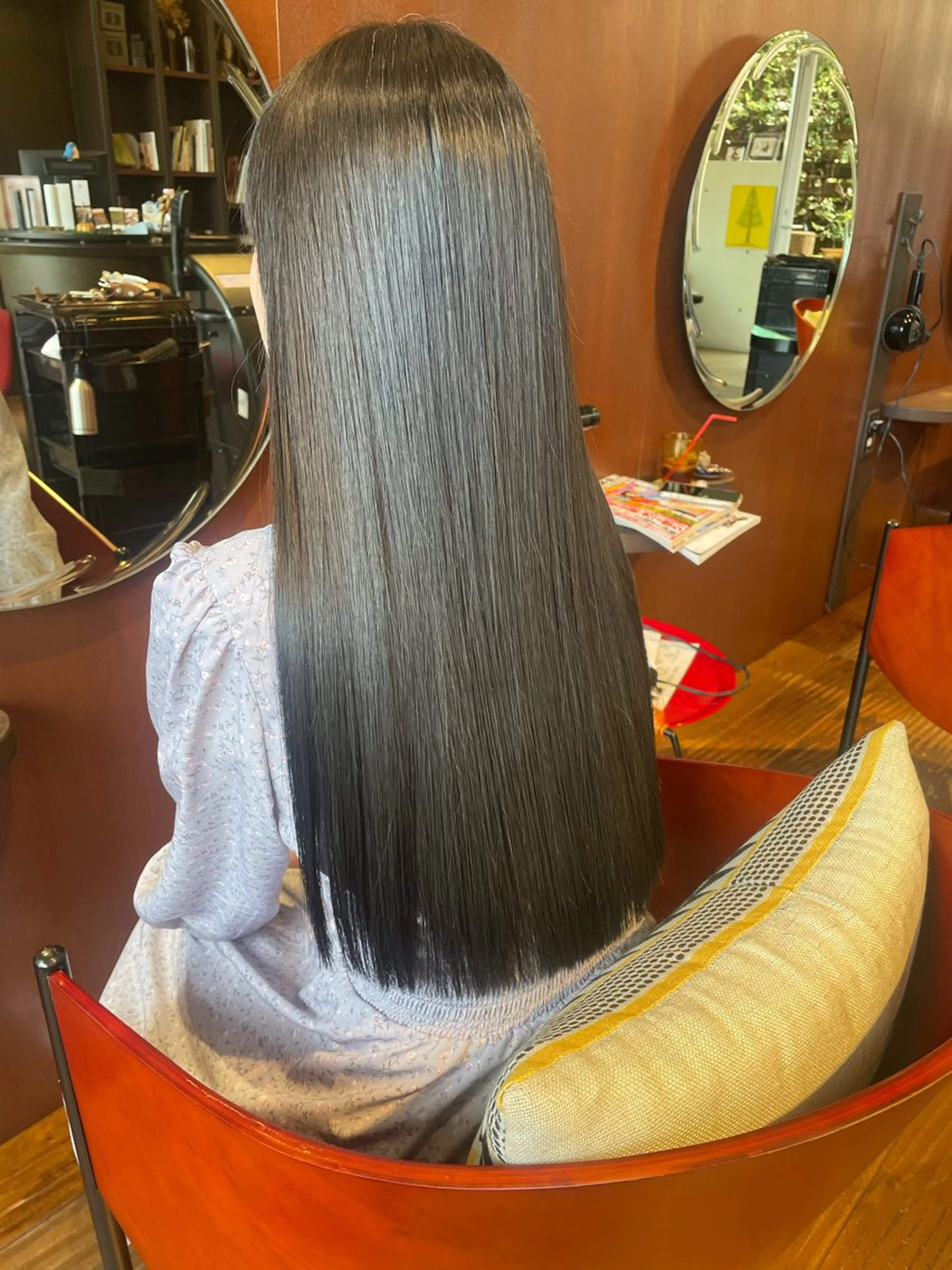 日高 香織のヘアスタイル