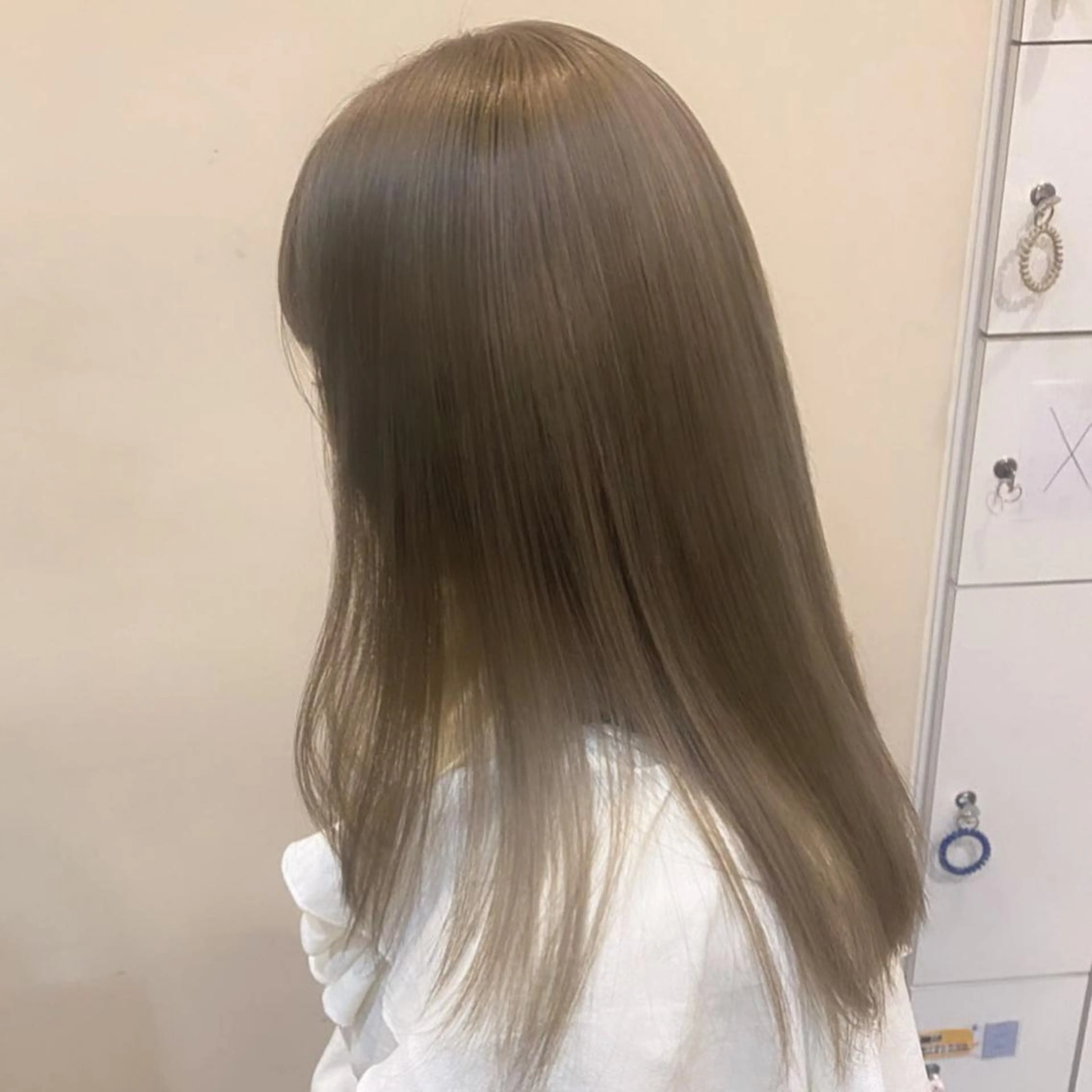 ミディアム カラー パーマ ヘアアレンジ メンズ メンズハイトーン ハイトーンカラー 🩷Eny terrace🩷のヘアスタイル