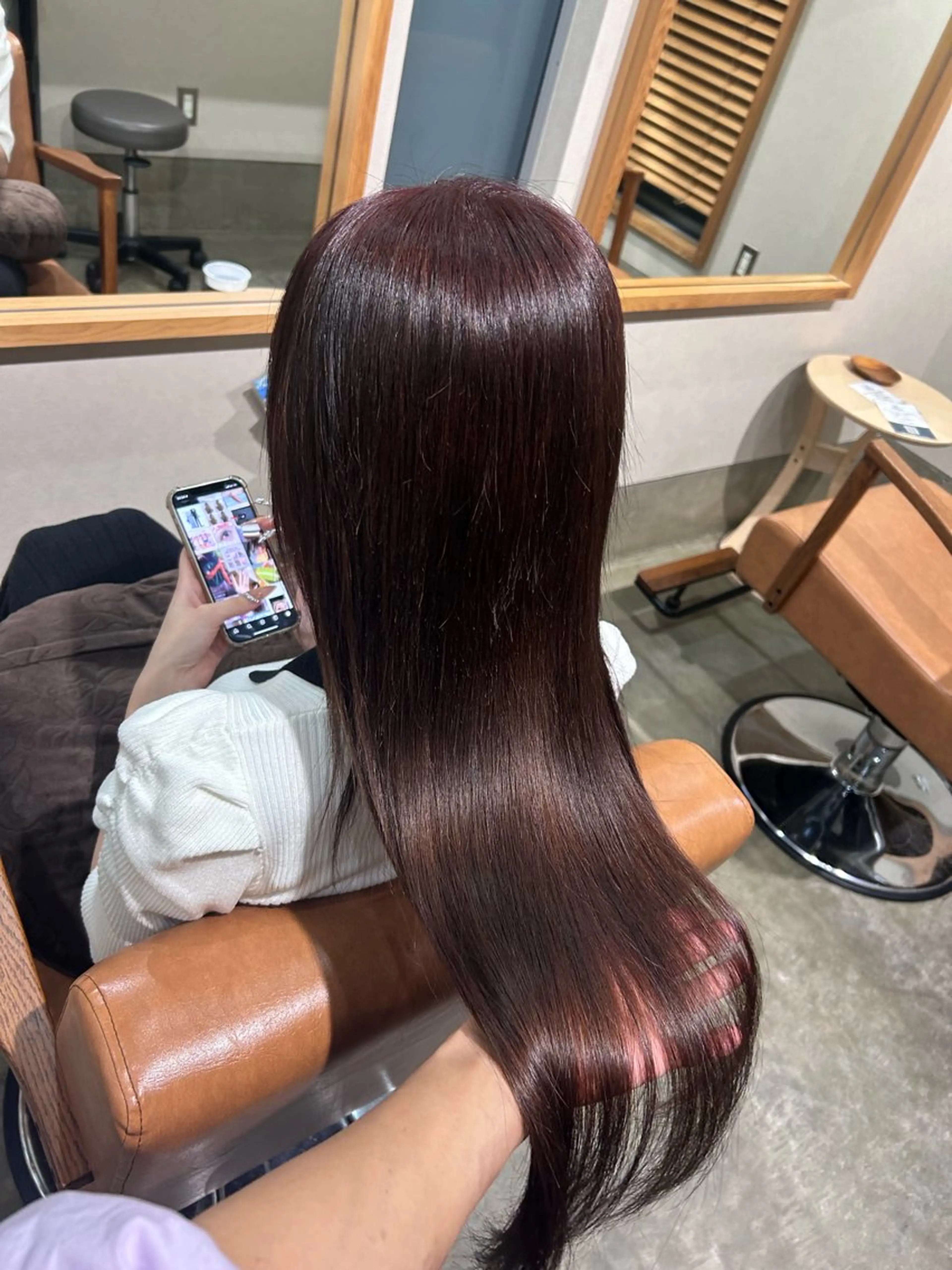 カラー まつやま さおりのヘアスタイル