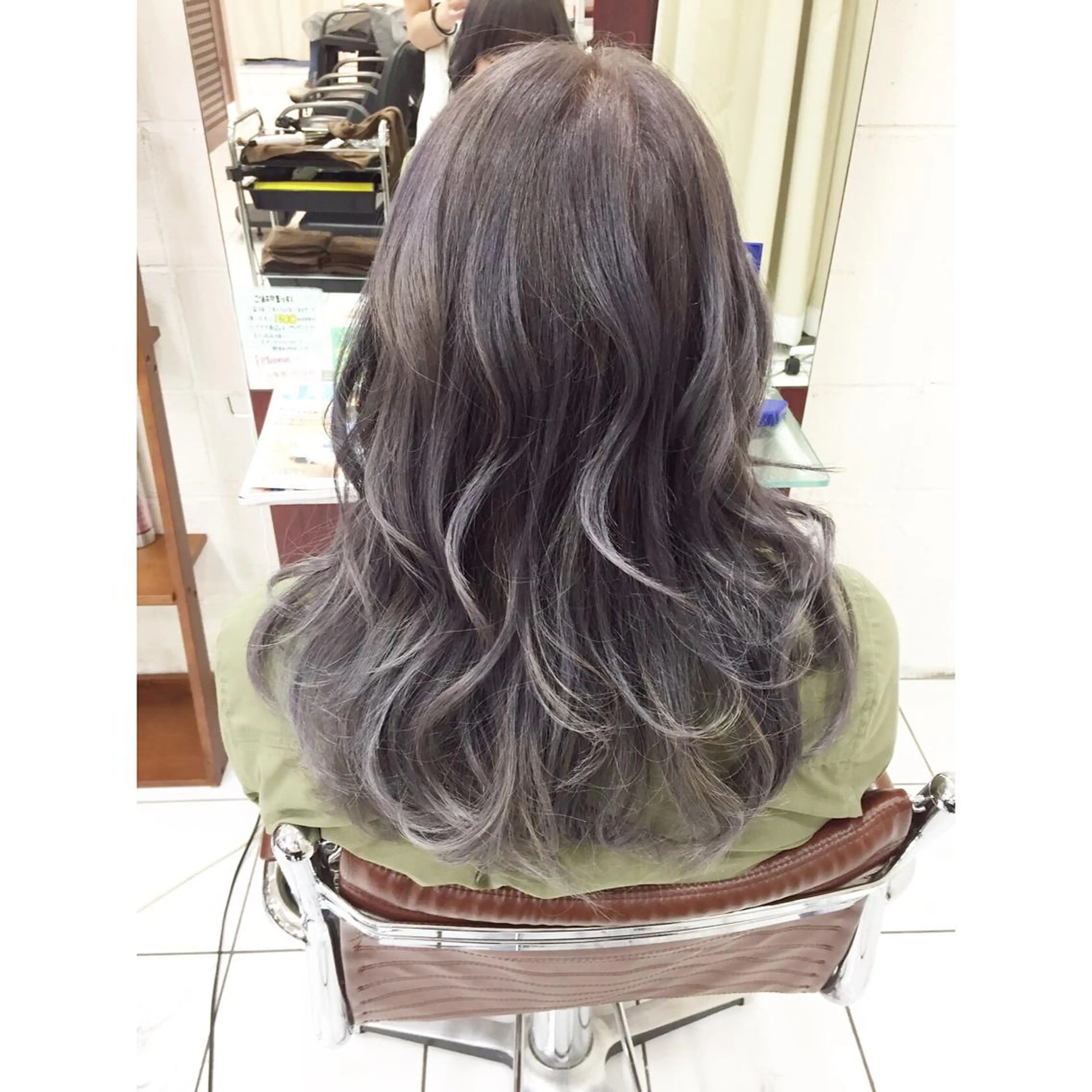 ミディアム カラー ヘアアレンジ モテ髪透明感❤️ デイズヘアカラーのヘアスタイル