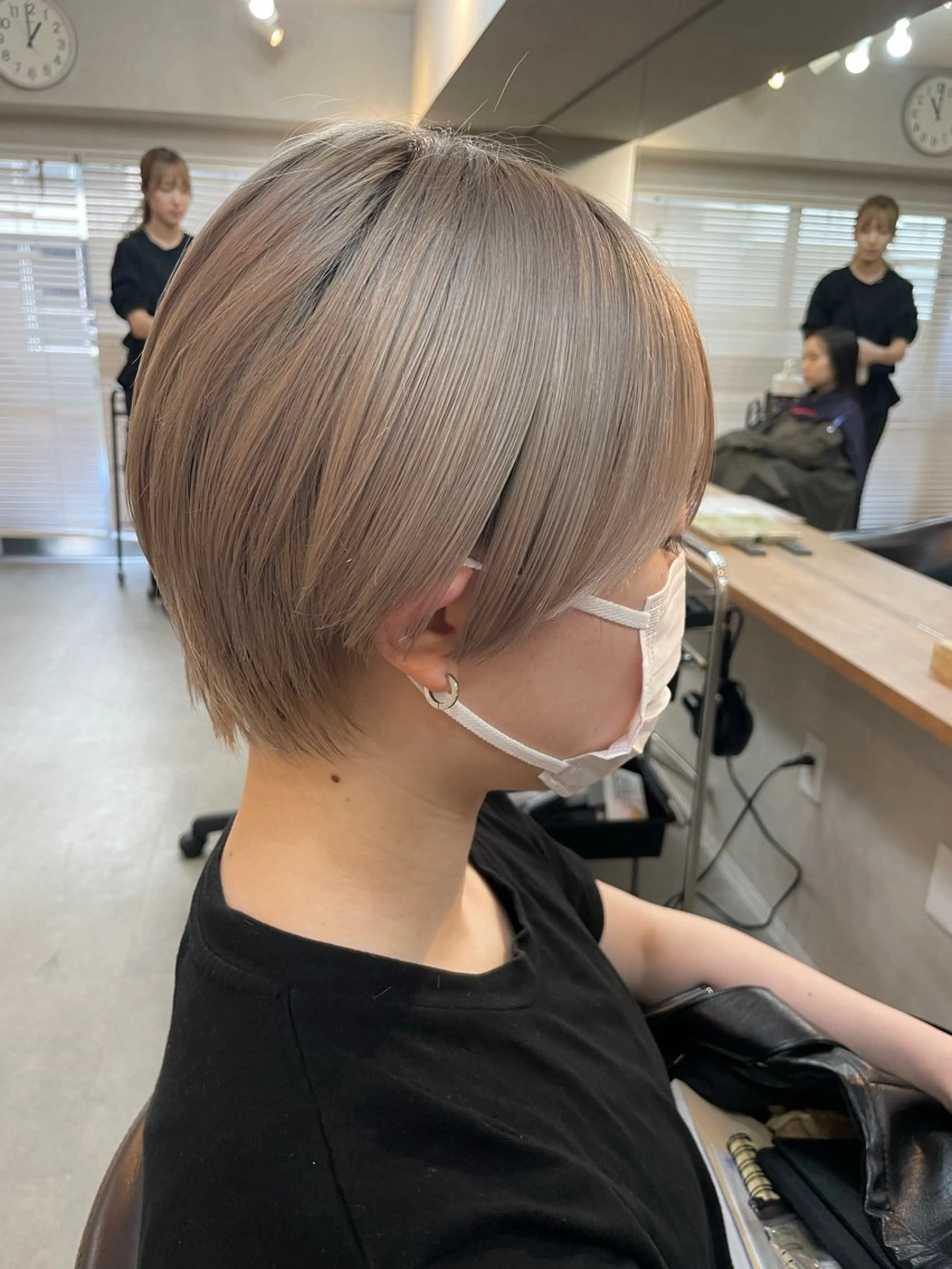 ショート カット ヘアカラー トリートメント トレンド透明感カラー ☘️大貫 昂涼🐹のヘアスタイル