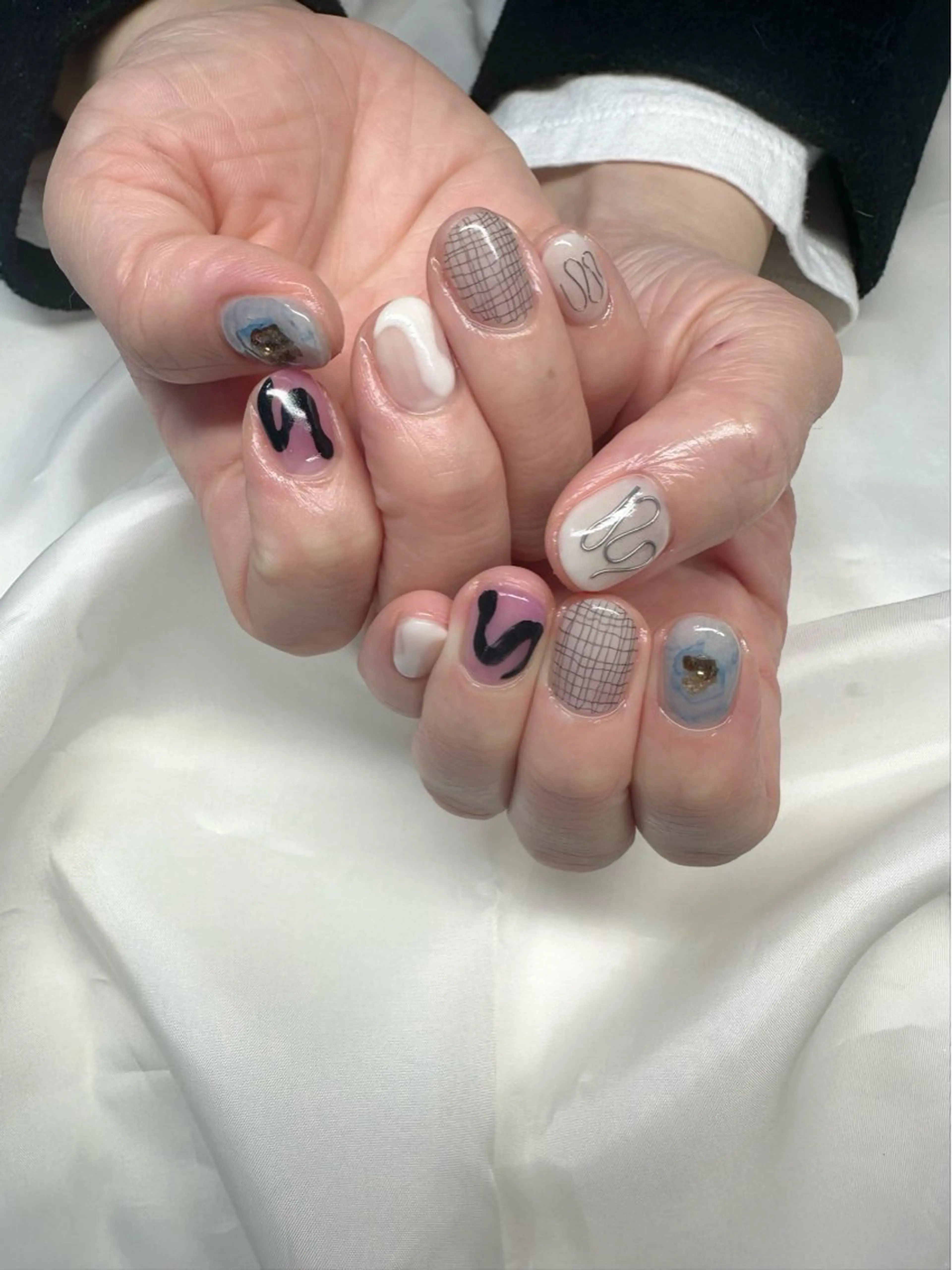 ネイル アートネイル クリアネイル 氷ネイル・うるうるネイル 韓国ネイル ニュアンスネイル 🪞KAPE NAIL 🪞のネイルデザイン