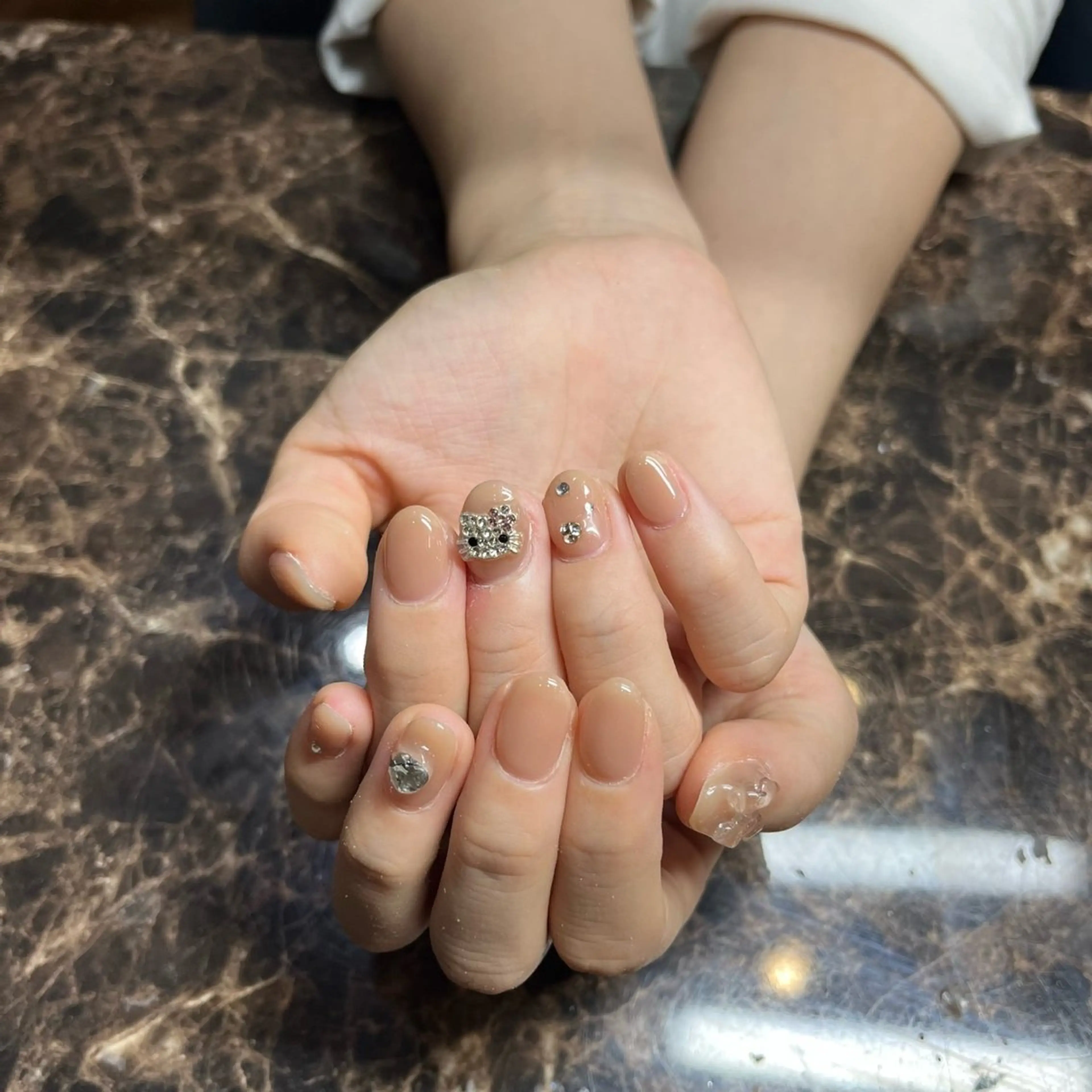 ネイル ハンドネイル IROHA nail Ami🐊🎀のネイルデザイン