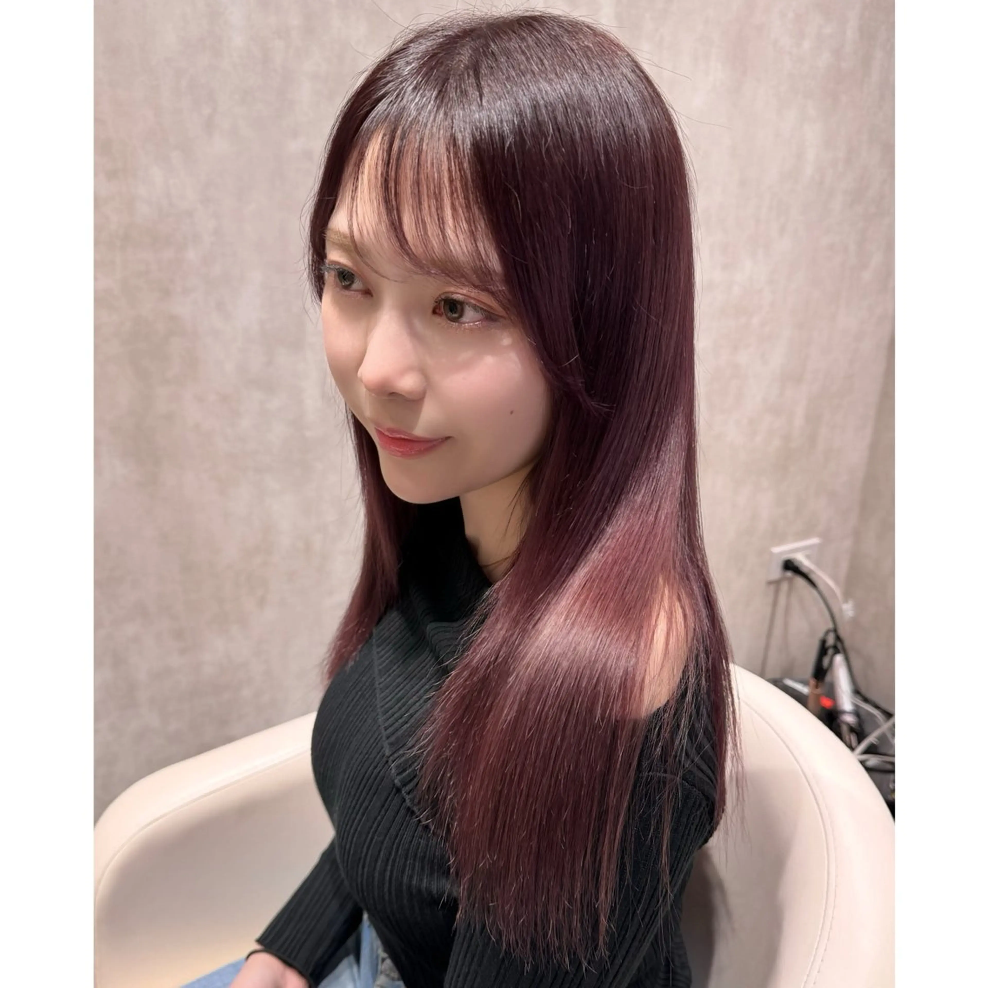 ロング カラー ブリーチ ヘアカラー LOTTA CUCCI所属・miyu /トレンド カラー×艶髪のヘアスタイル