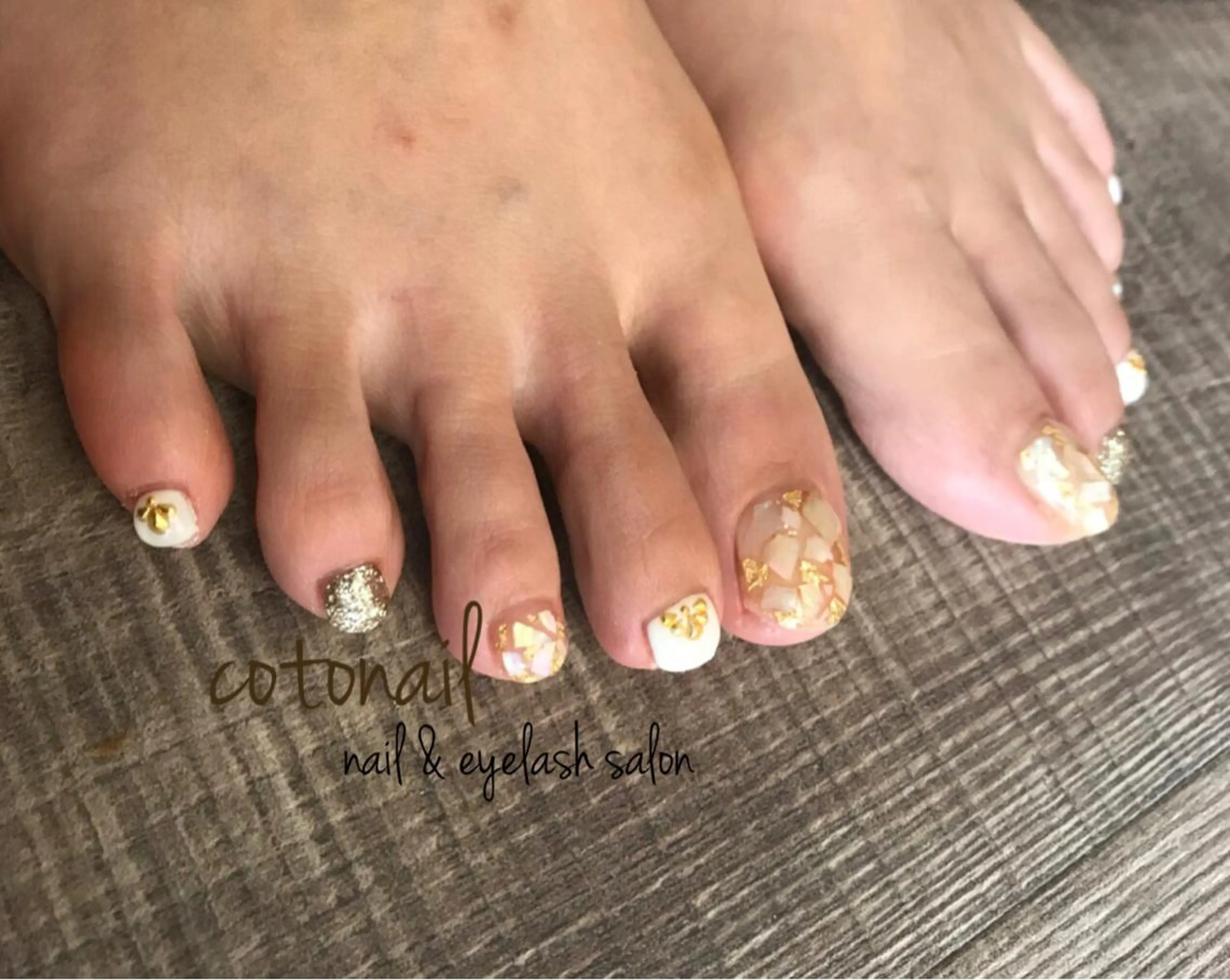 ショート ネイル アートネイル フットネイル ツメトマツゲ .のネイルデザイン