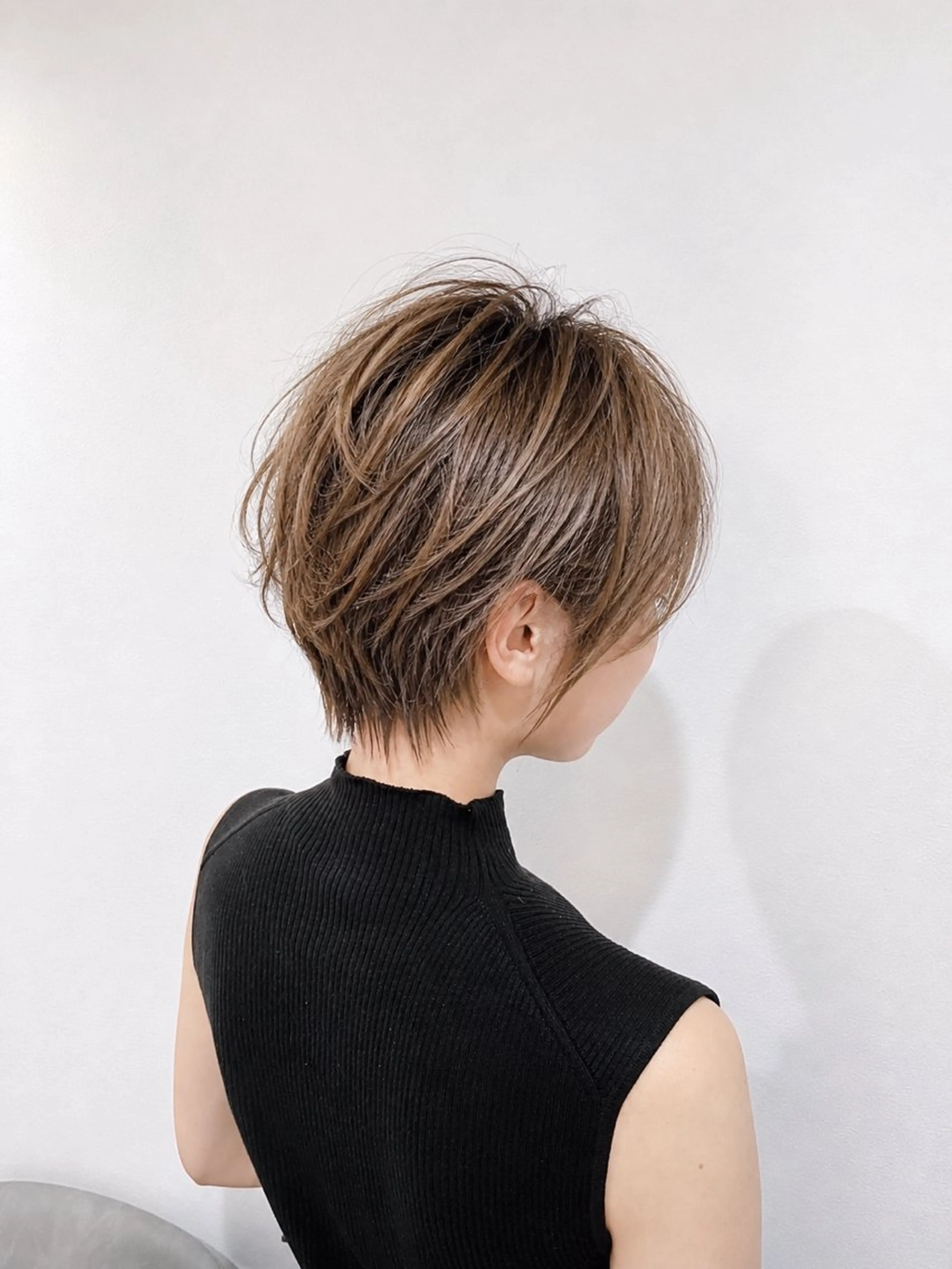 ショート カラー くびれヘア ショートヘア カット ヘアカラー トリートメント 浦島 ひろしのヘアスタイル
