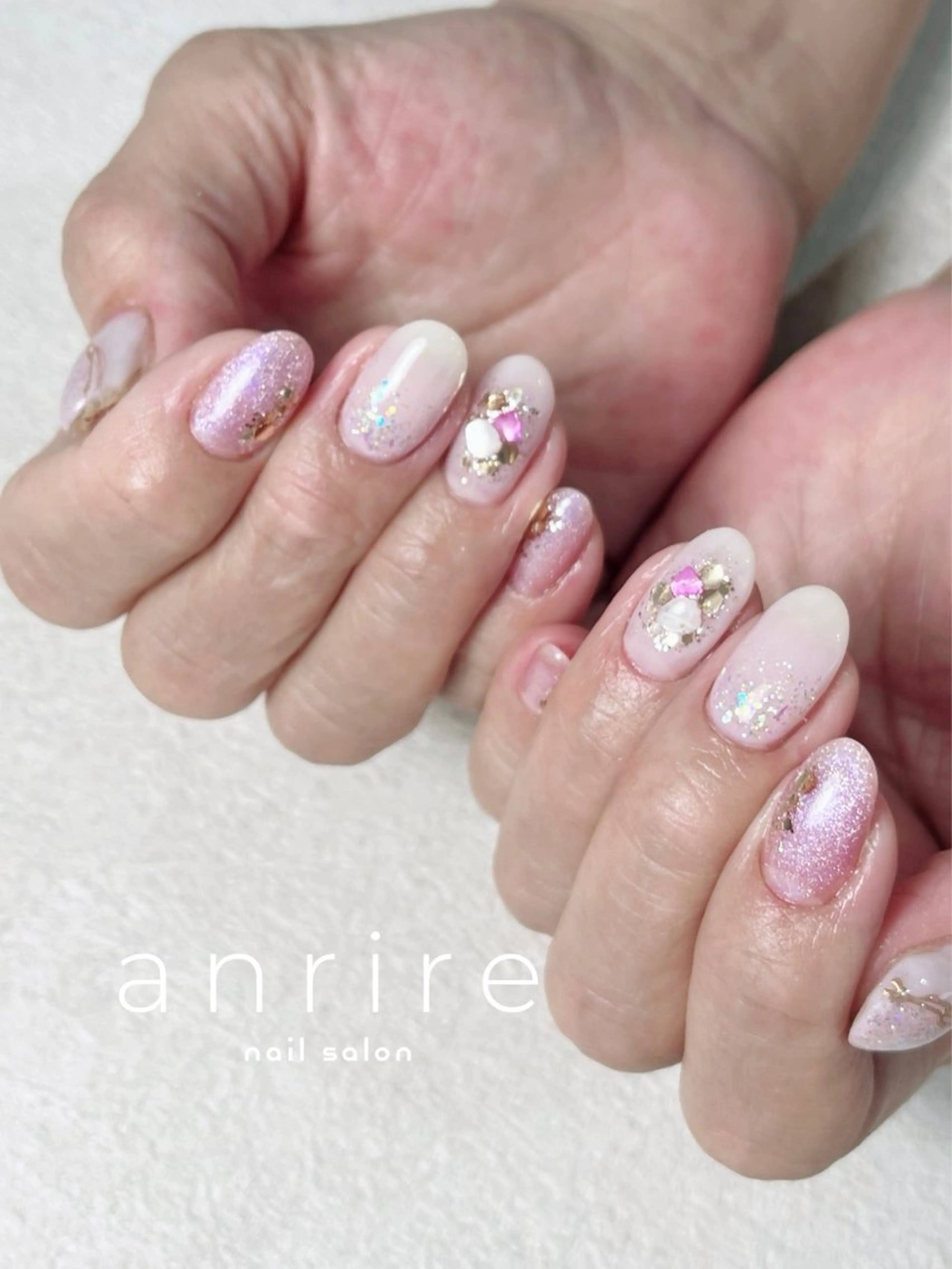 ネイル ジェルネイル グラデーション キラキラネイル ラメ(グリッター) マグネットネイル ハンドネイル nailsalon anrireのネイルデザイン