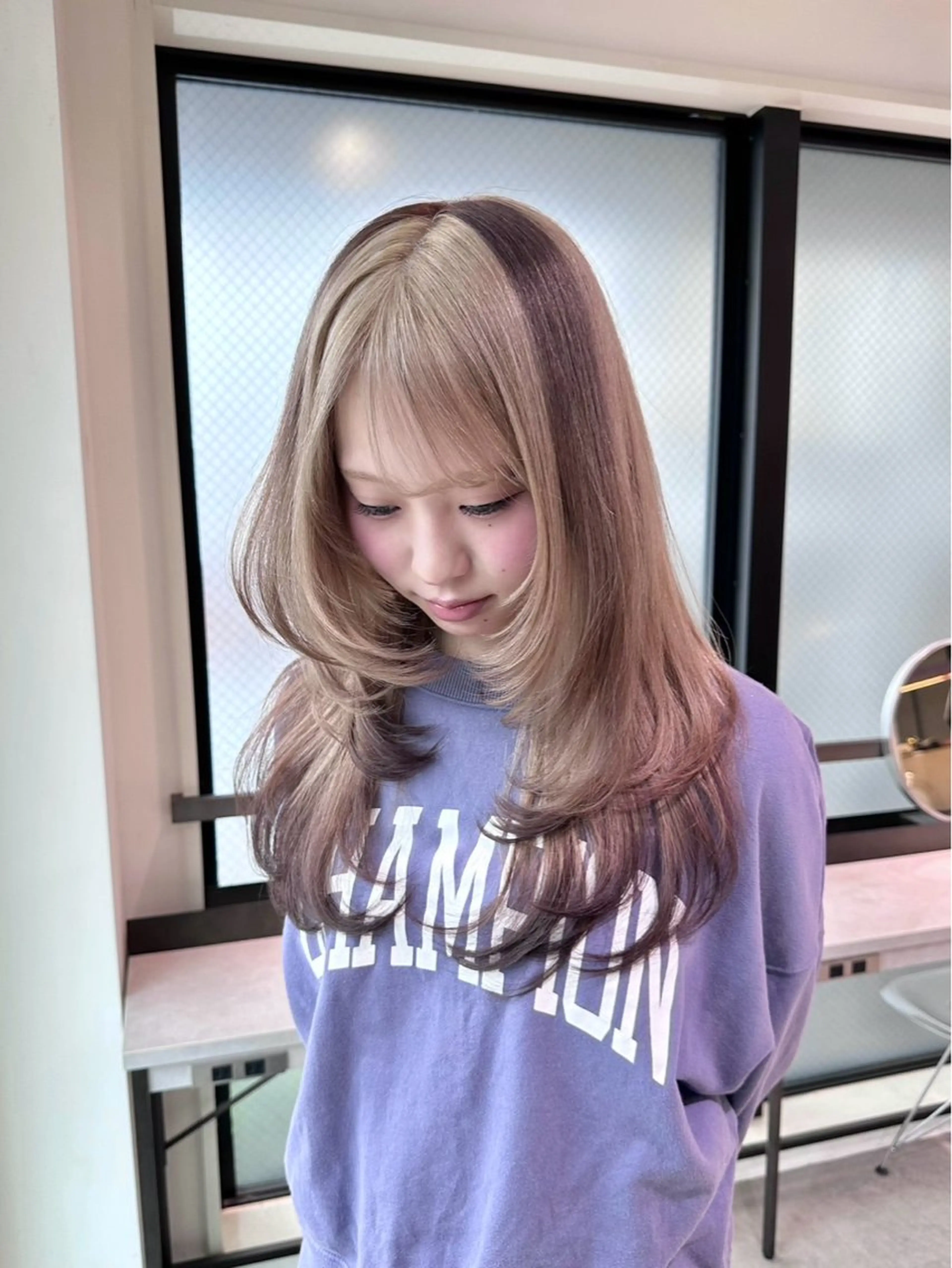 セミロング カラー ヘアカラー トリートメント Qin shaire salonのヘアスタイル