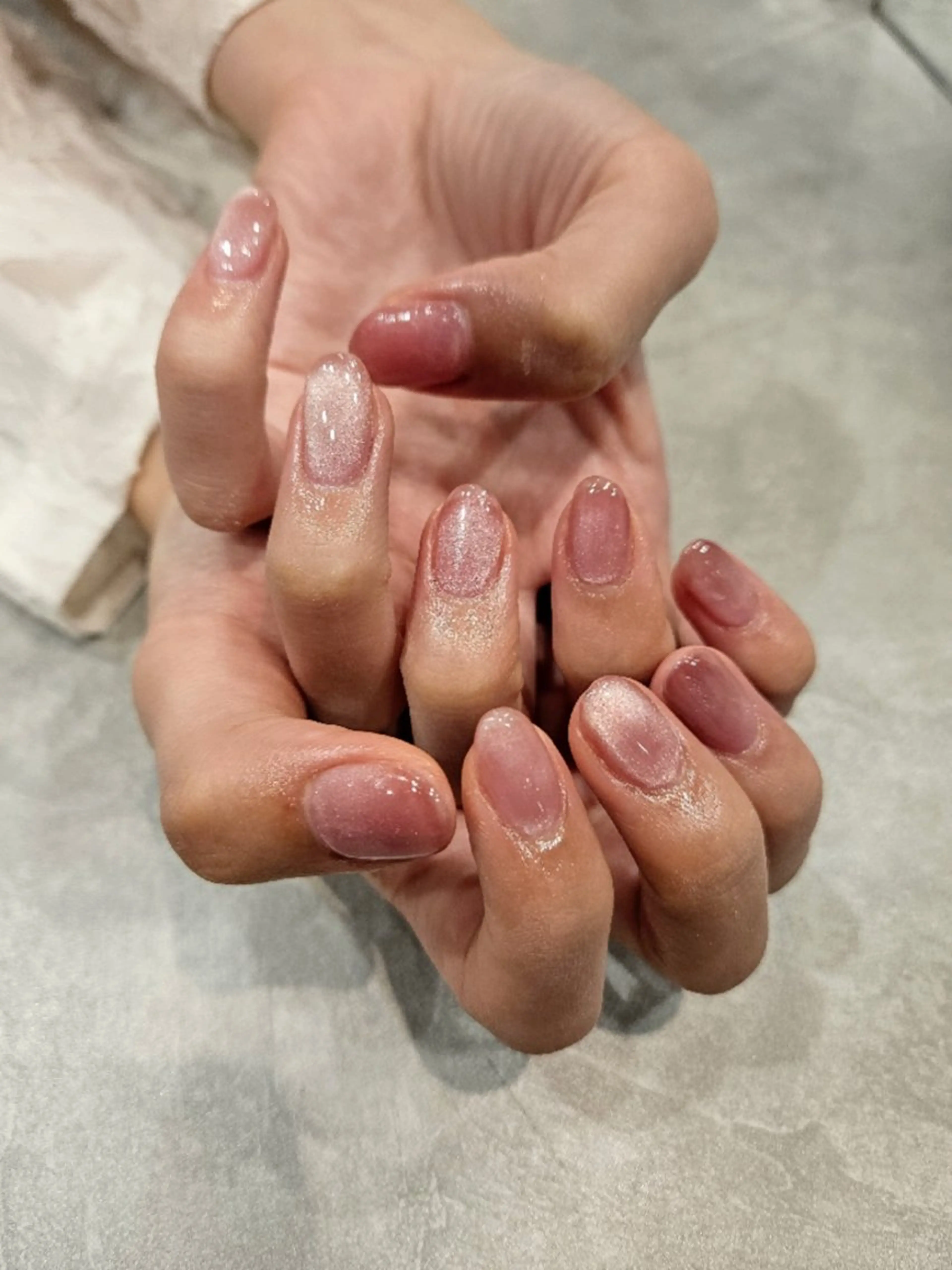 ネイル ハンドネイル 関口 友菜のヘアスタイル