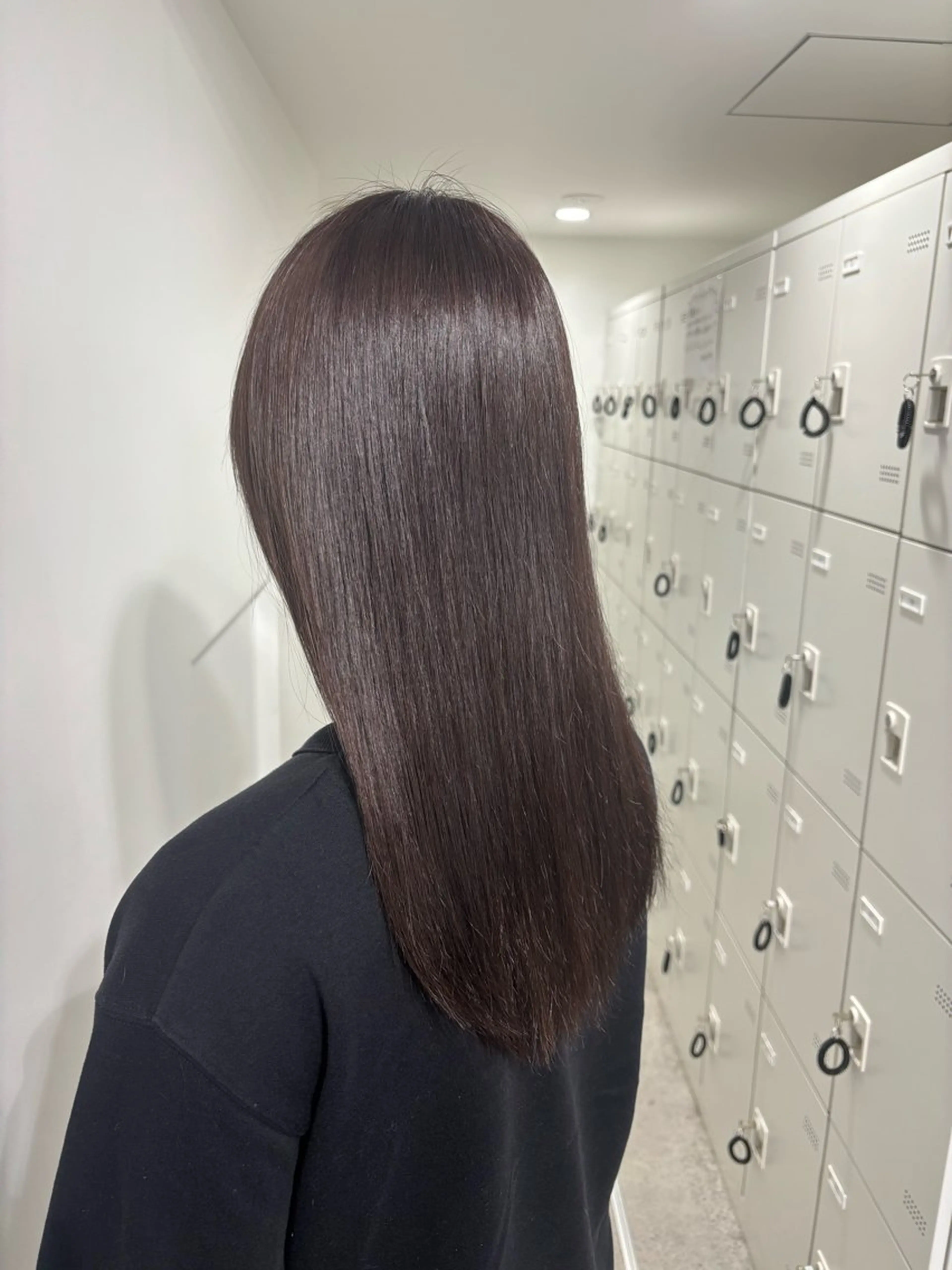 セミロング カラー 韓国風レイヤー透明感 艶髪カラー/岡田悠希のヘアスタイル