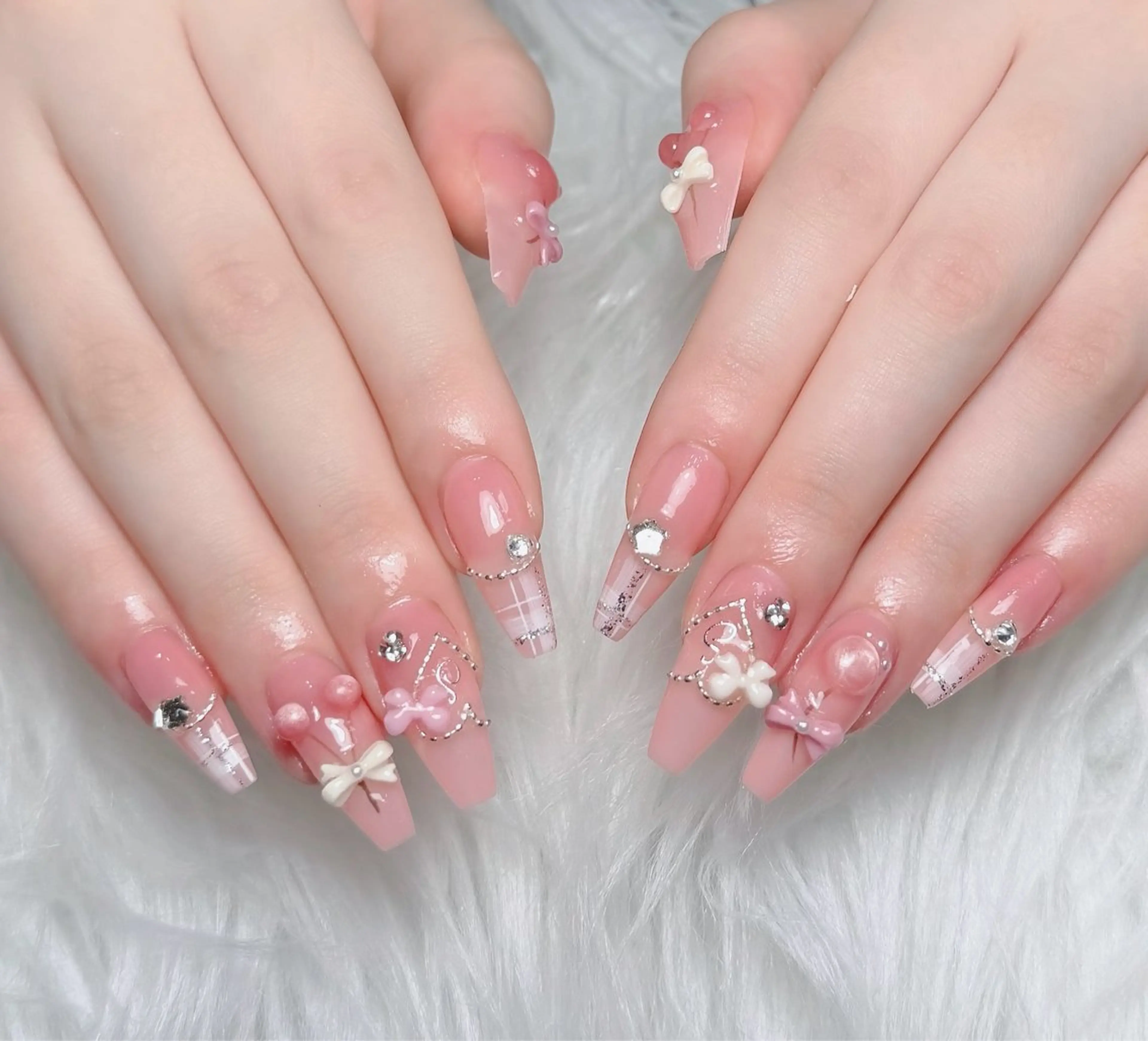 ネイル アートネイル 韓国ネイル 持ち込み ワンホンネイル Lenie Nail Salonのネイルデザイン