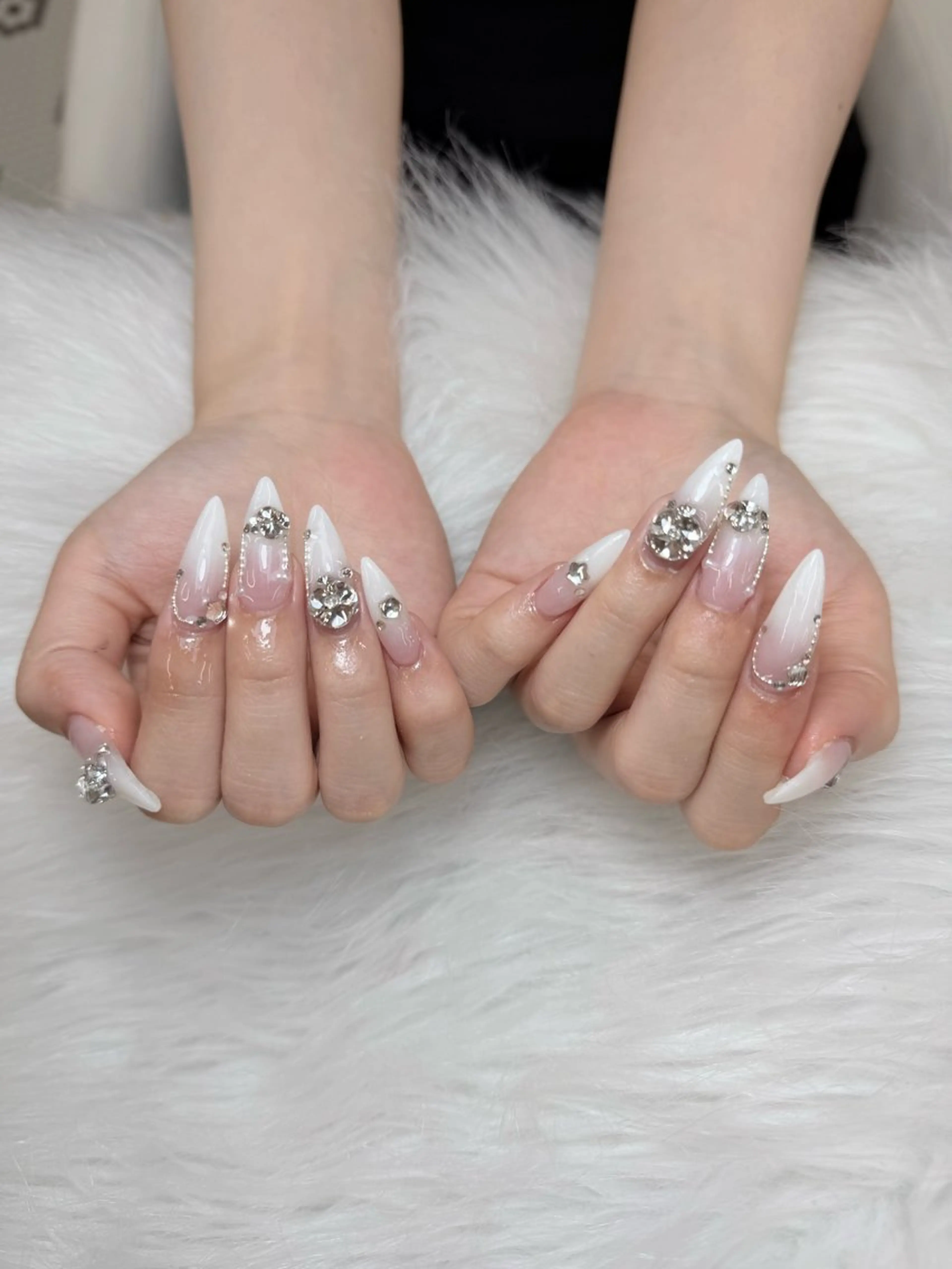 ネイル ハンドネイル ANH ゴテゴテネイルサロンのネイルデザイン