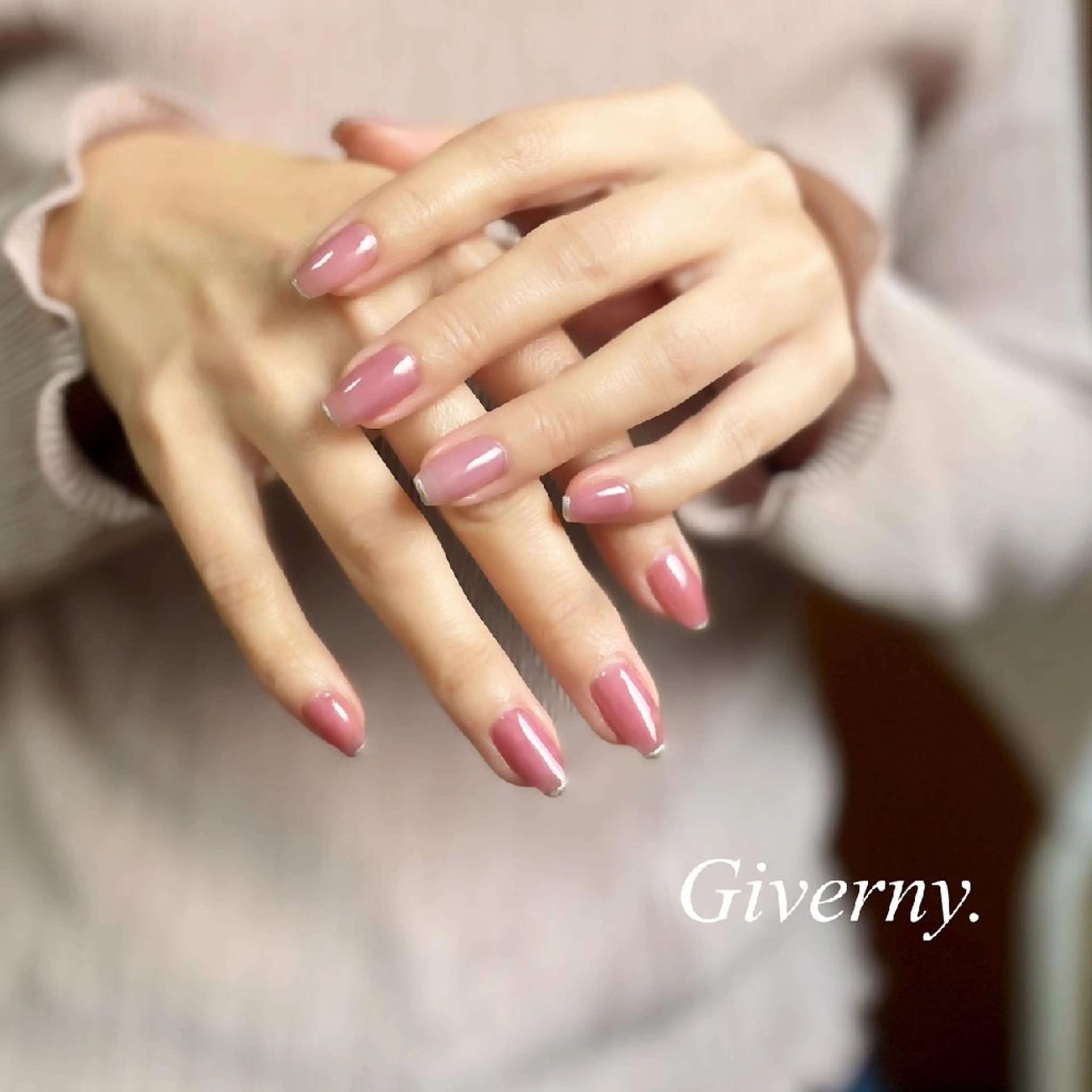 ネイル ワンカラーネイル ハンドネイル Giverny .のネイルデザイン