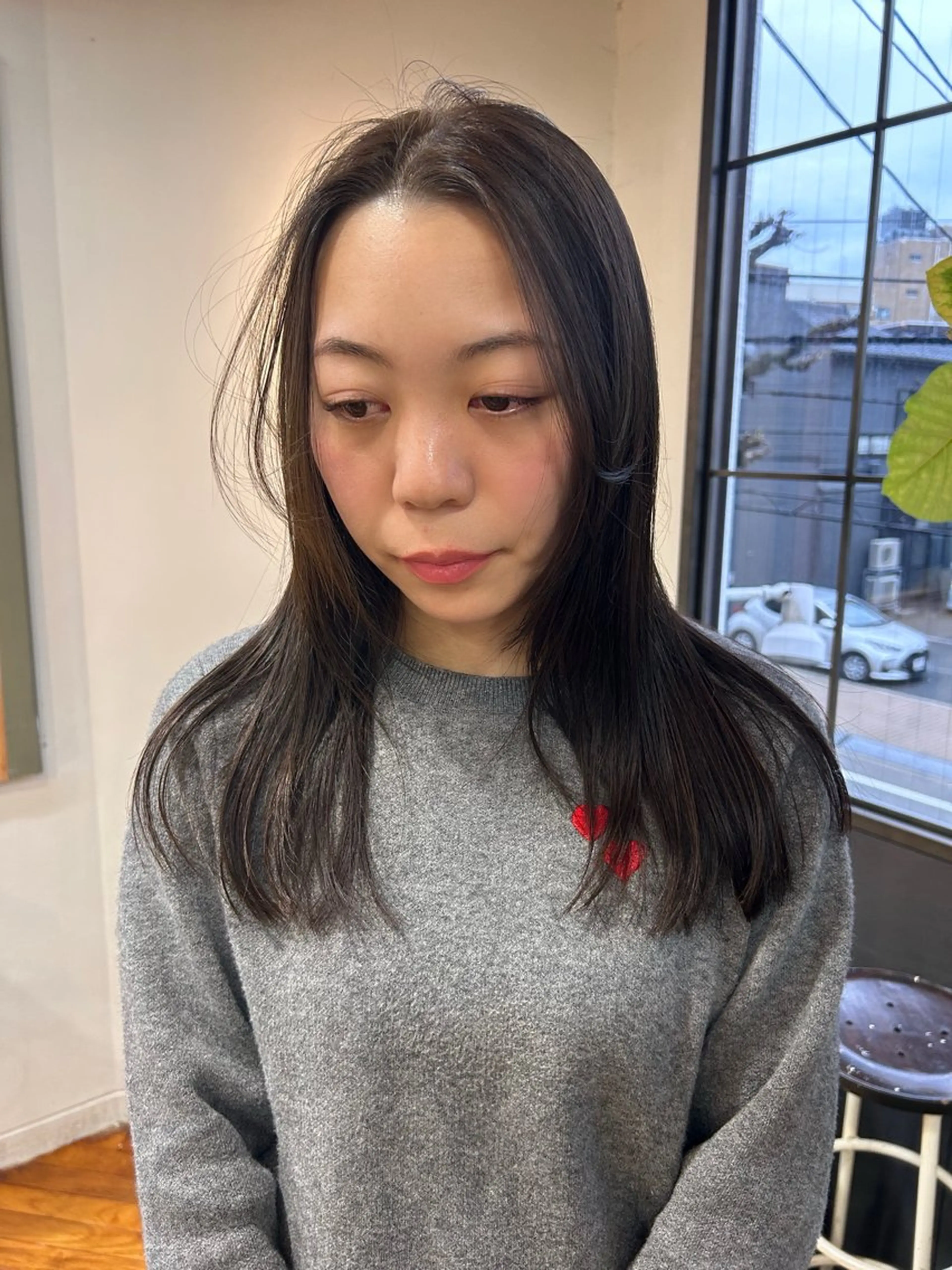 ロング トリートメント SUNSUNSUN 斎藤天海のヘアスタイル