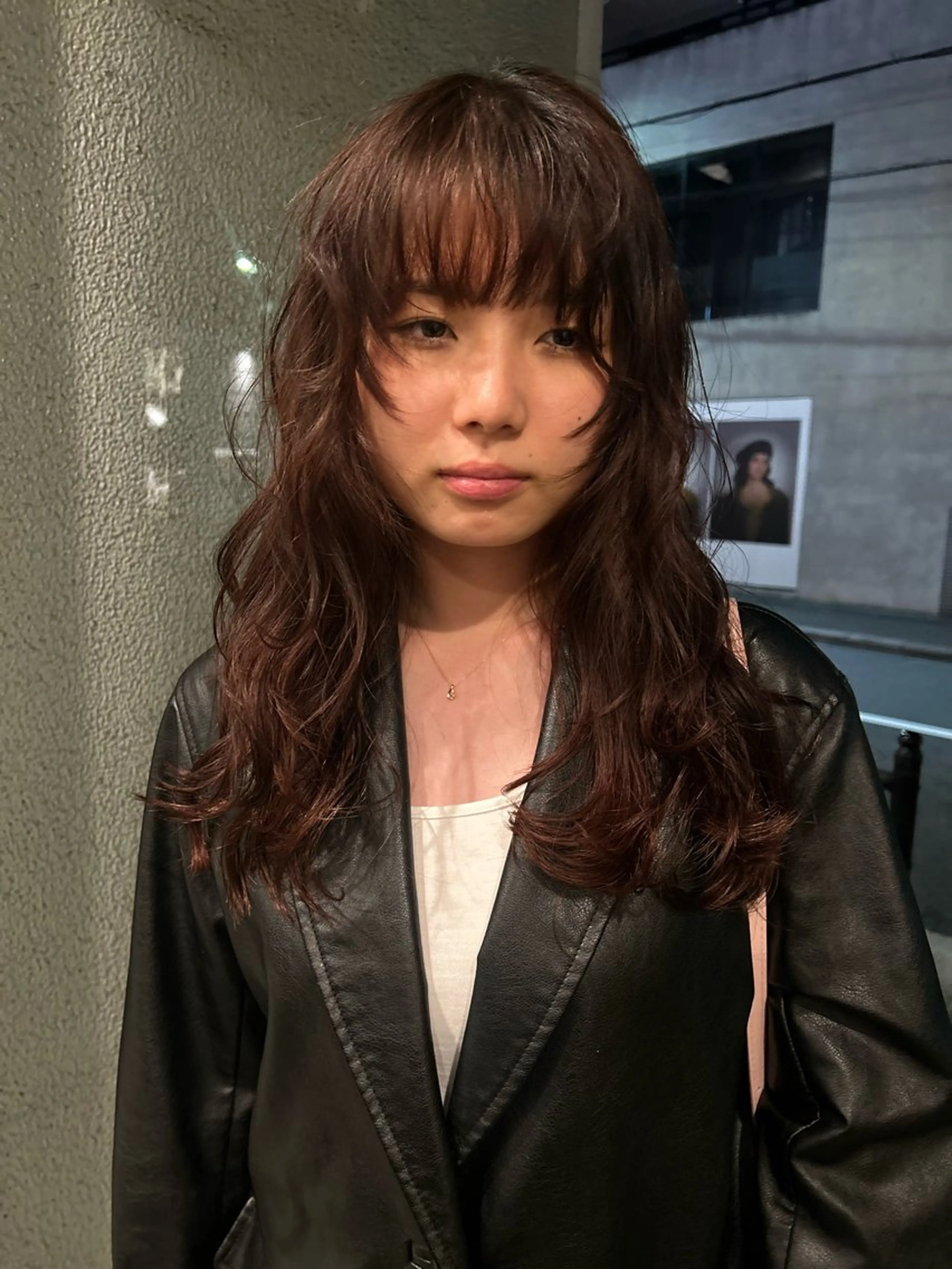 ロング hen所属・心斎橋/レイヤー/ ブリーチ/モエのヘアスタイル