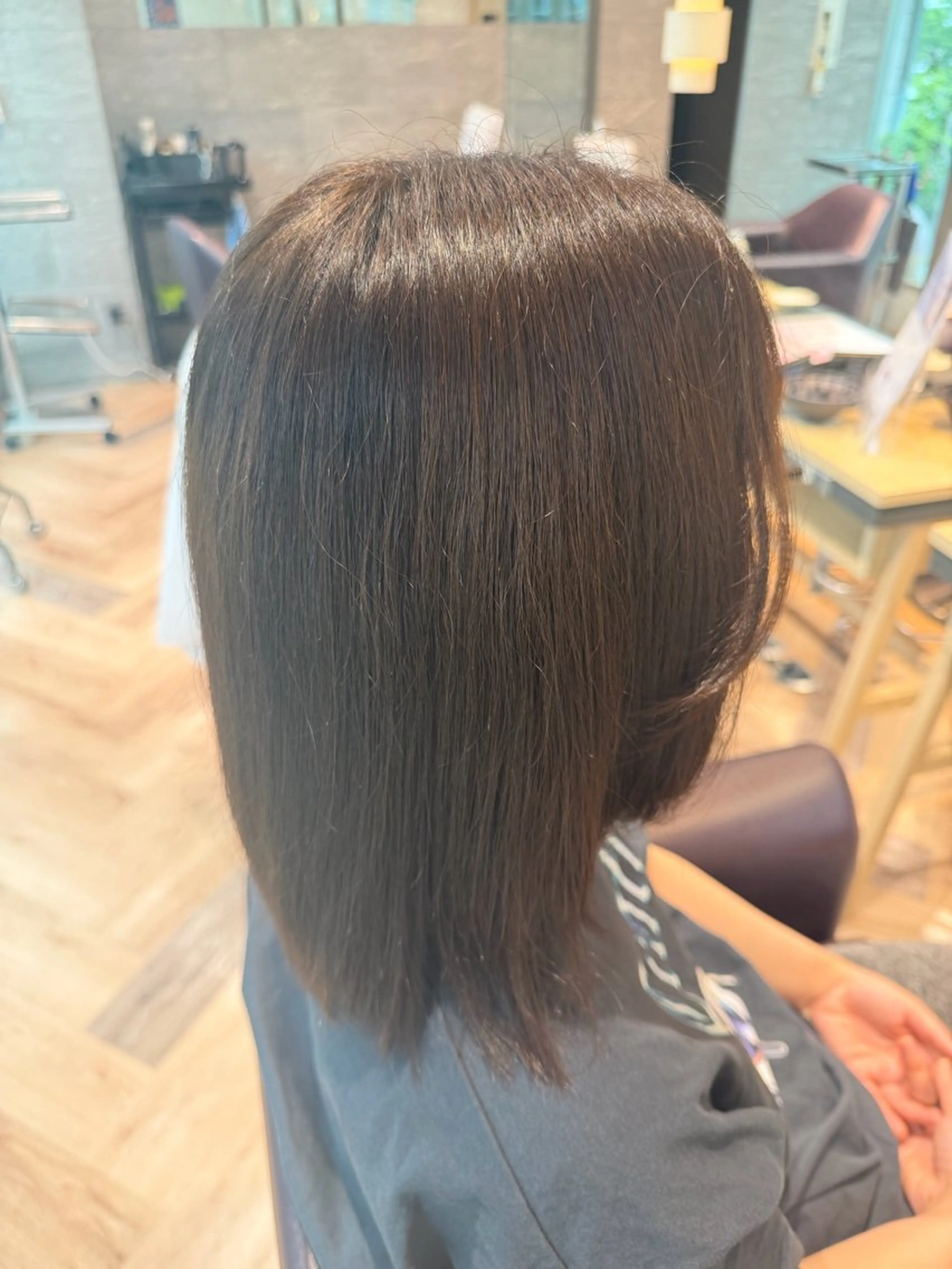 ミディアム 中村 優奈のヘアスタイル