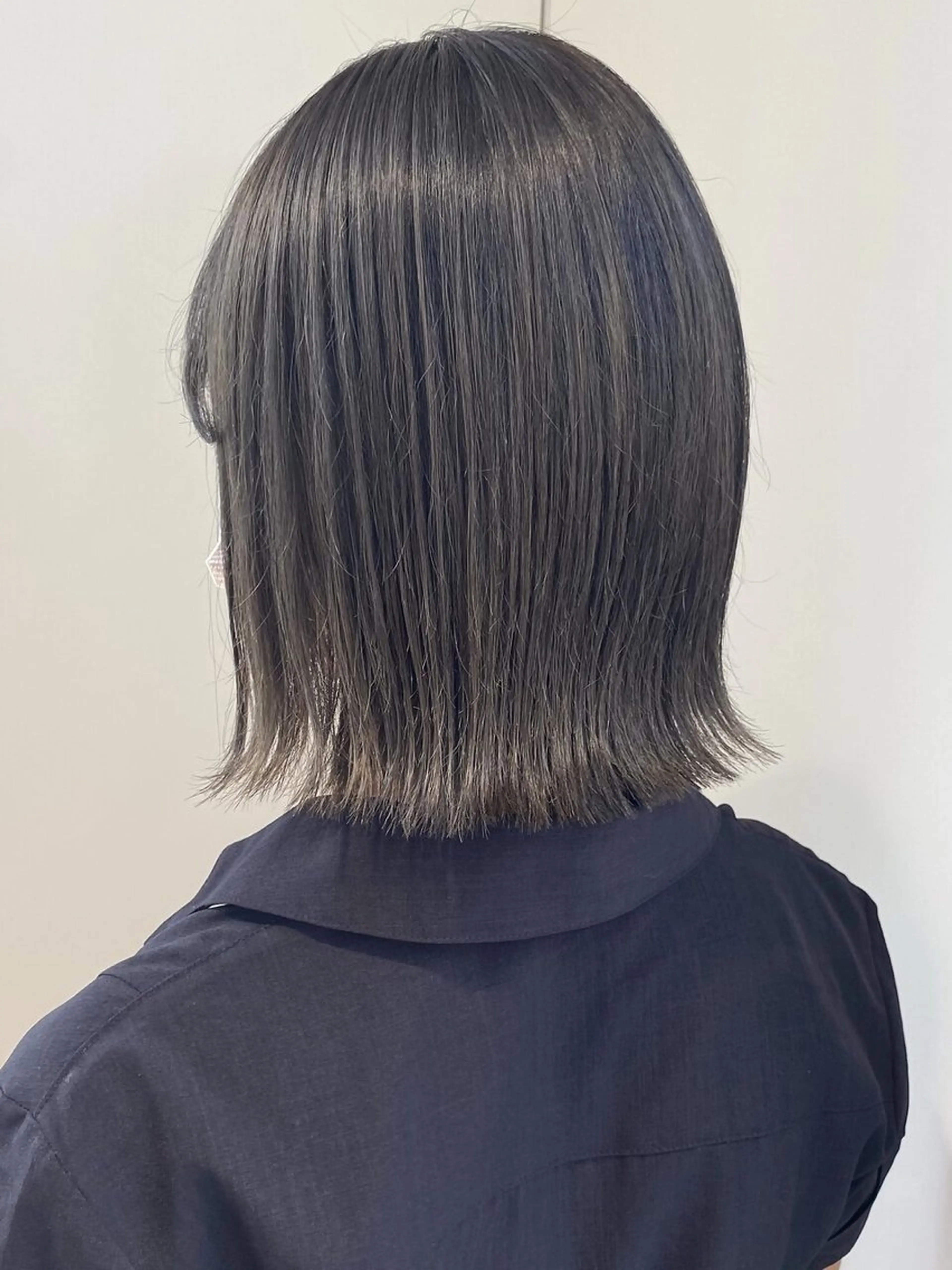 ミディアム カラー カット ヘアカラー トリートメント 鈴木弥月/大人ボブ× 透明感カラーのヘアスタイル