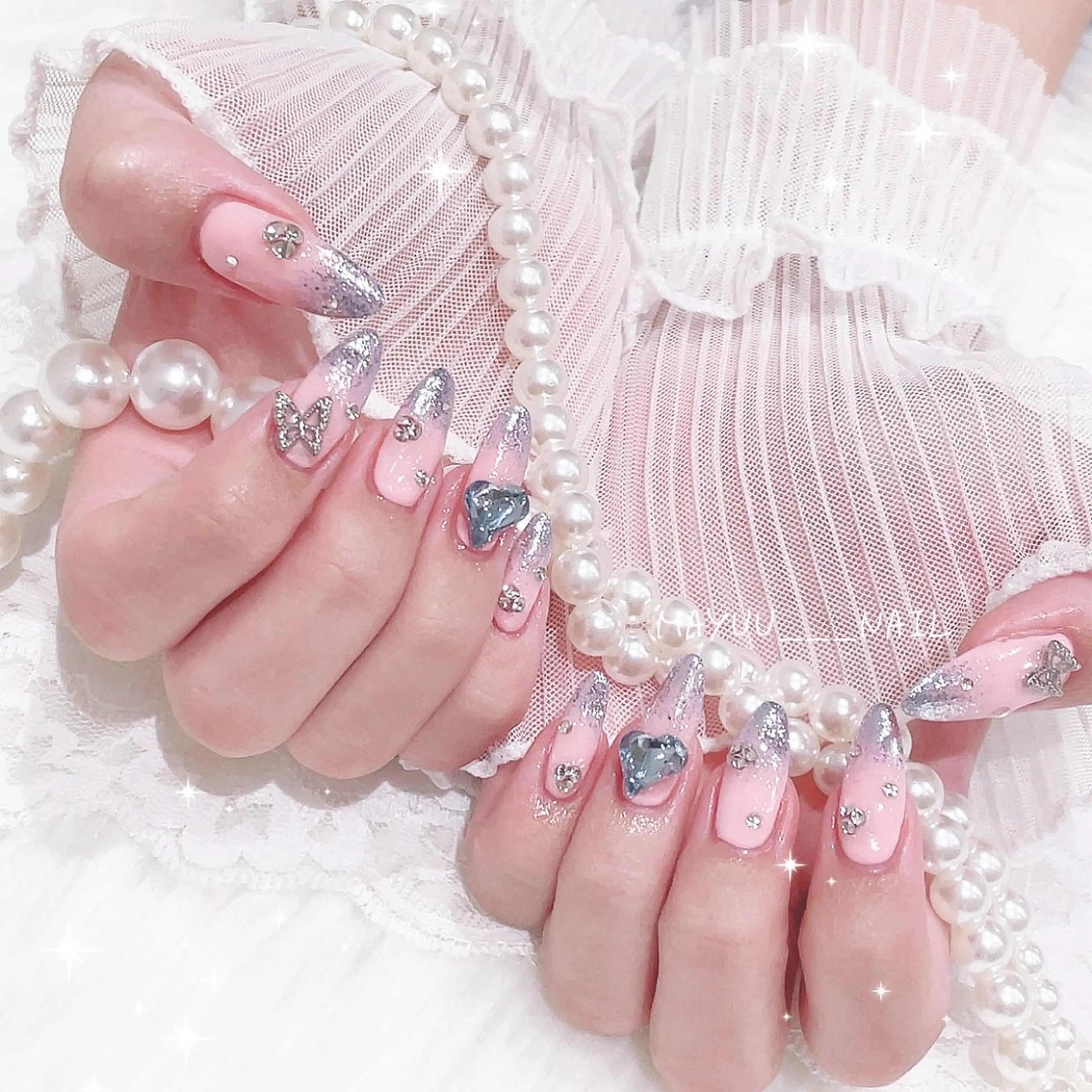 ネイル 🎀 Mayu 🎀痛ネイルのネイルデザイン