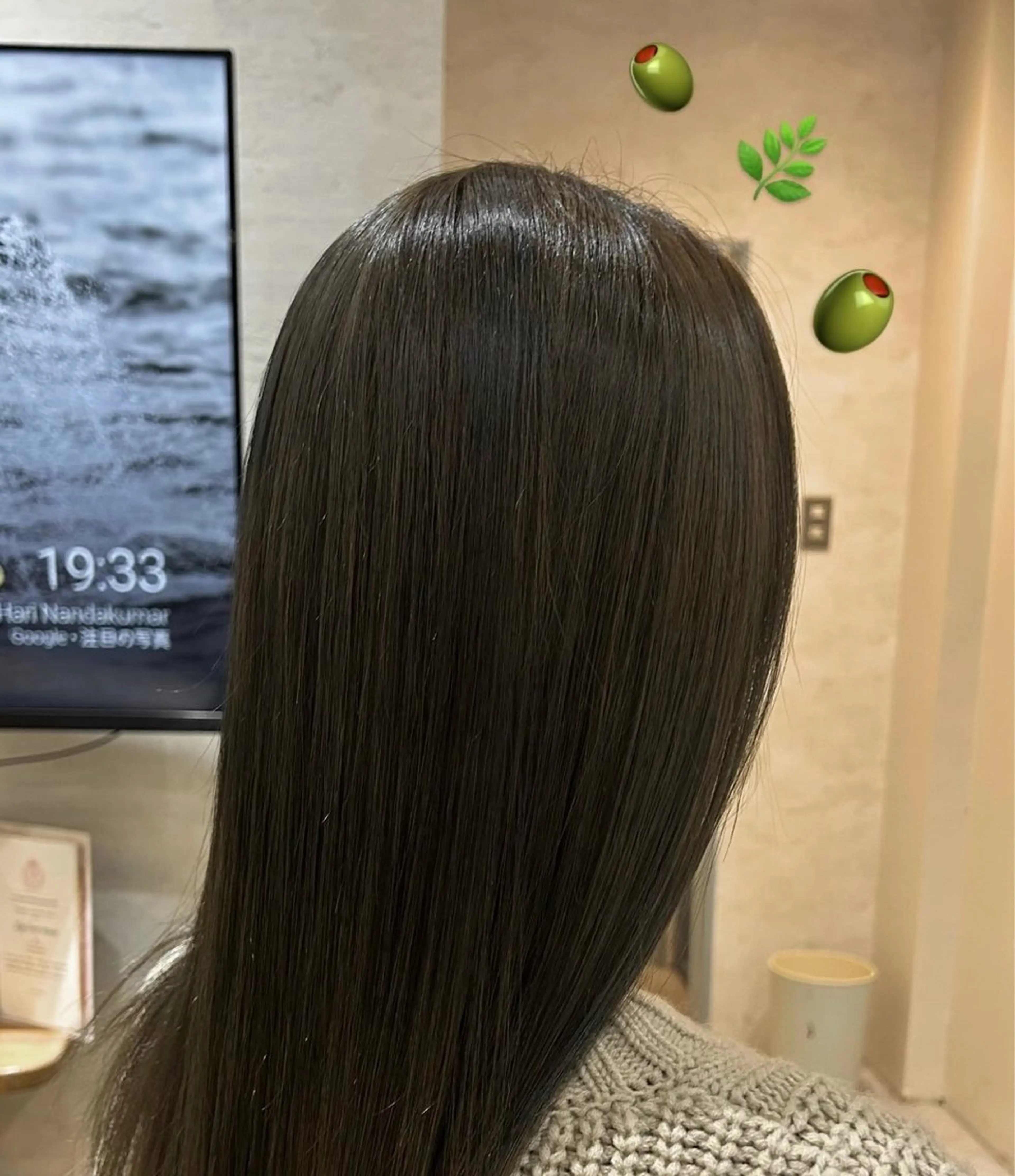 カラー ブリーチ ブリーチなしカラー 岡田 はるのヘアスタイル