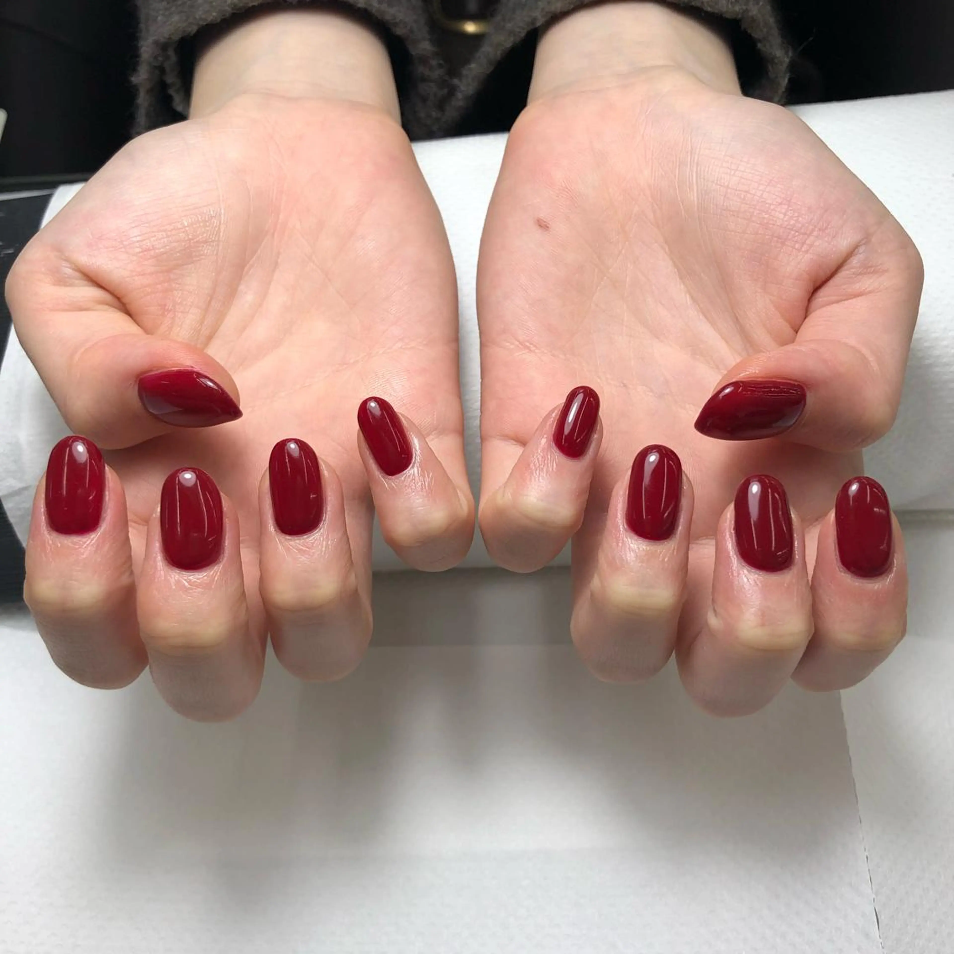 ネイル 赤色 小田 雅美のネイルデザイン