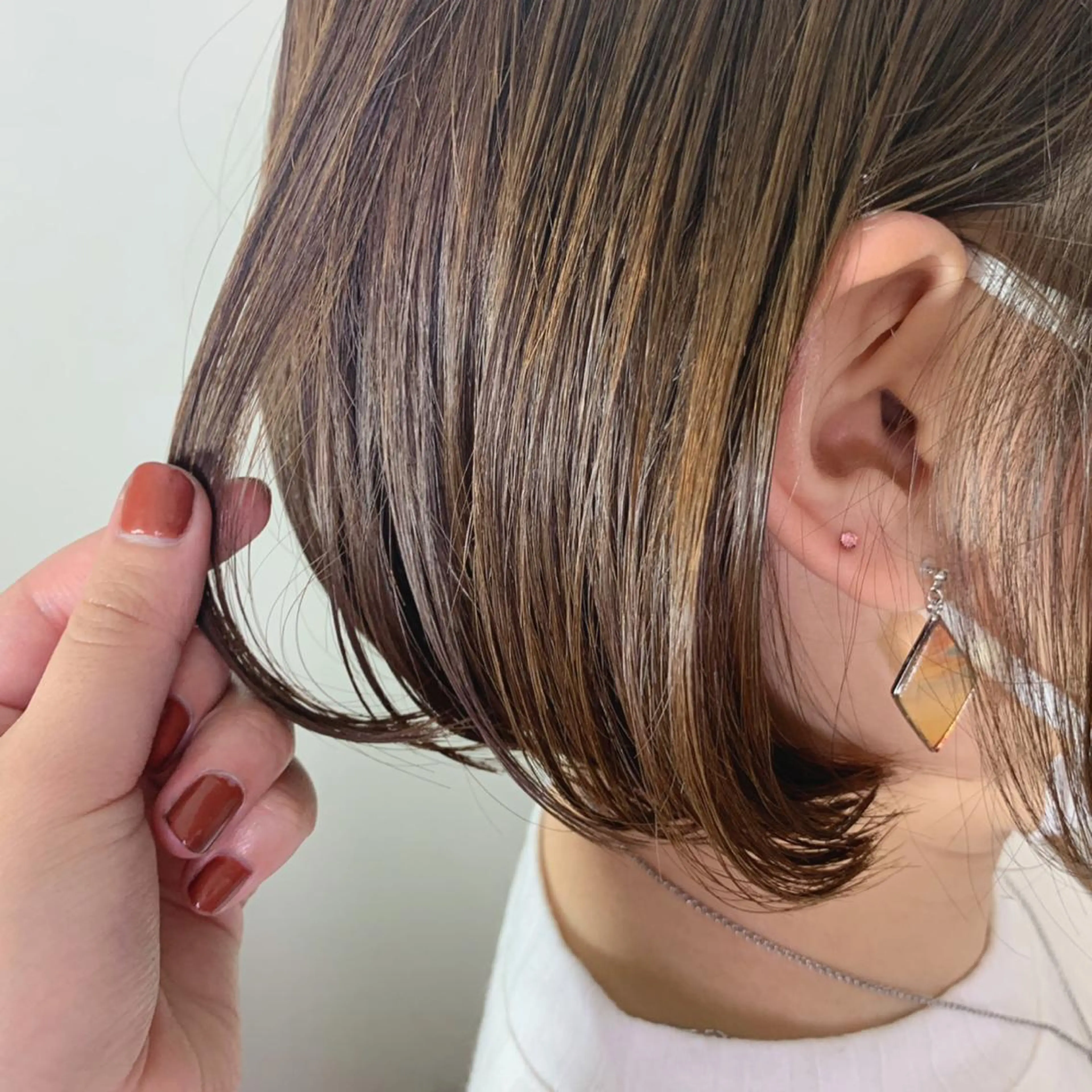 ショート カラー アッシュ ベージュカラー ヘアカラー トリートメント ボブウルフ／ボブ Satsuki【名駅のヘアスタイル