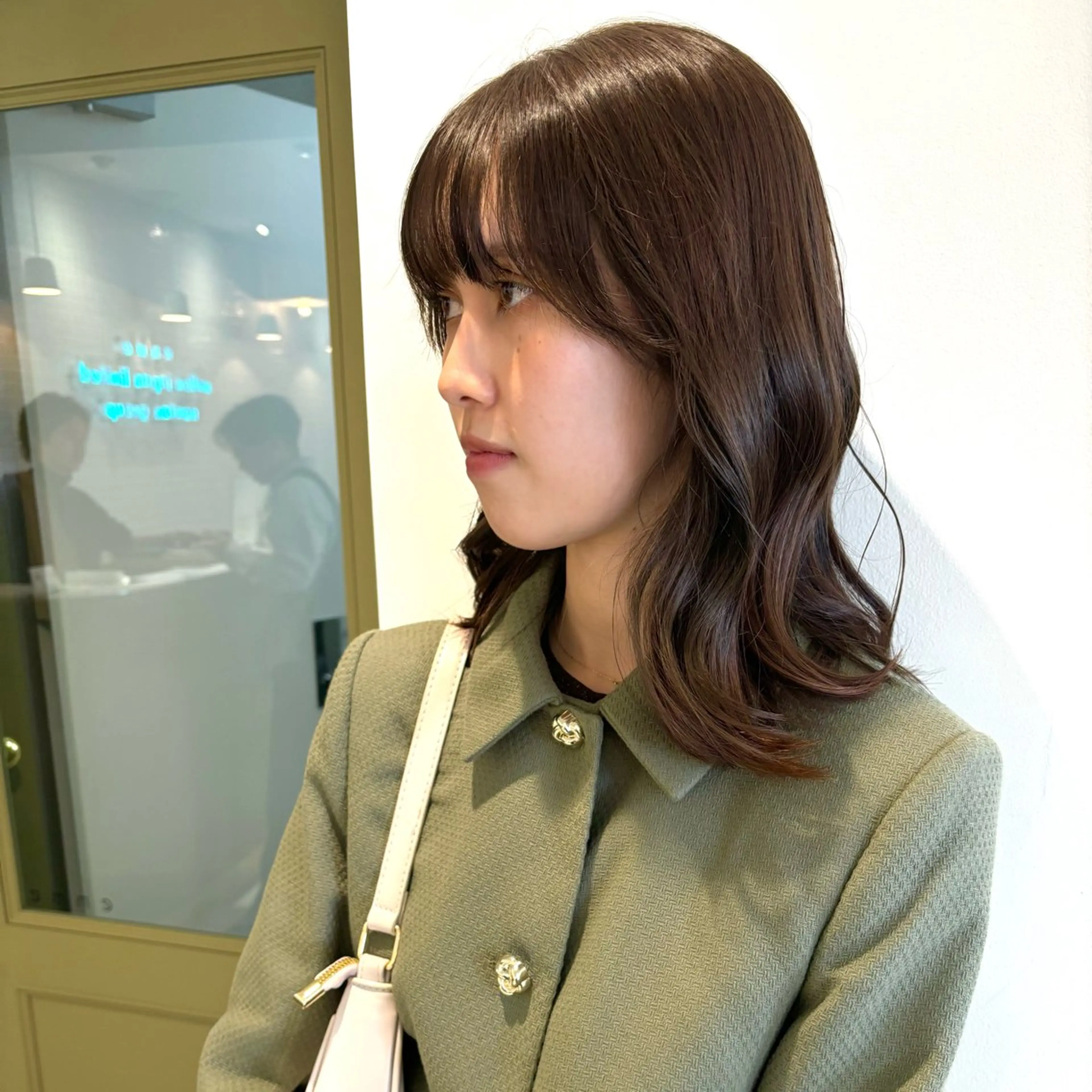 ミディアム カラー ブラウンカラー オリーブブラウン カット ヘアカラー 🎯🦖ʜᴀɴᴀ 似合わせショート🌷のヘアスタイル