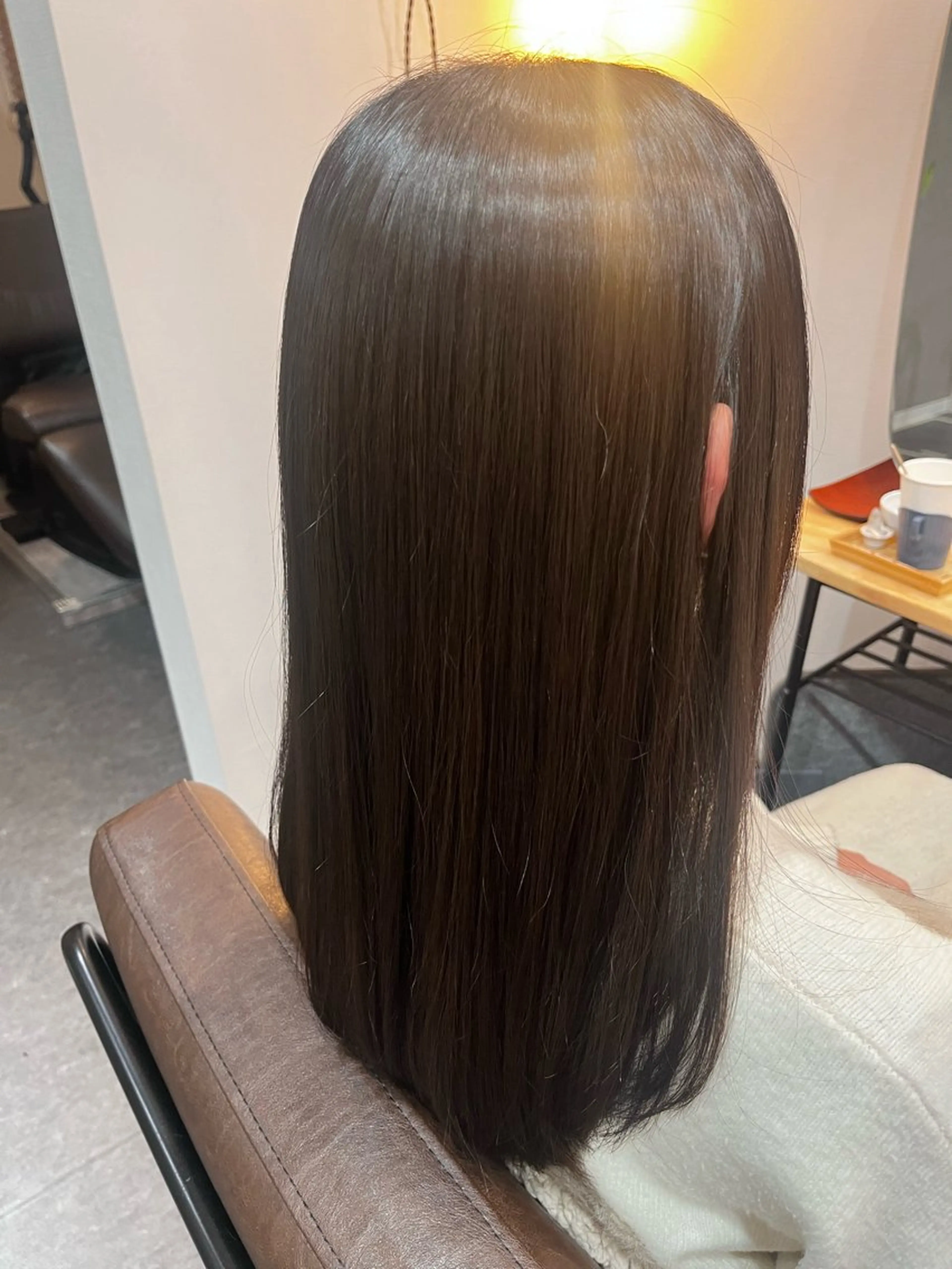 ミディアム 山岡 美穂のヘアスタイル