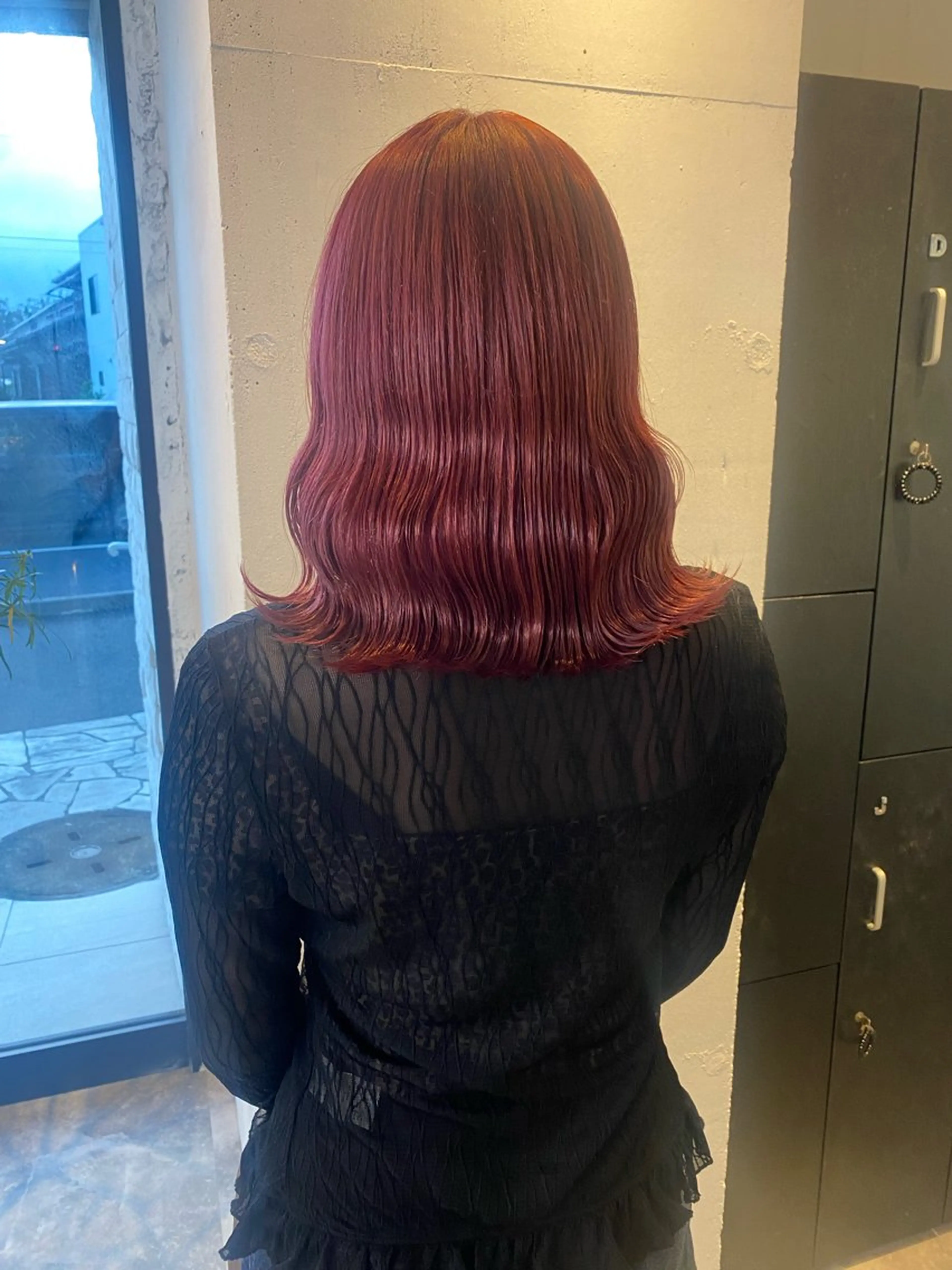 ミディアム カラー ブリーチ ヘアカラー 韓国ヘア特化 💟 ララア 💟のヘアスタイル