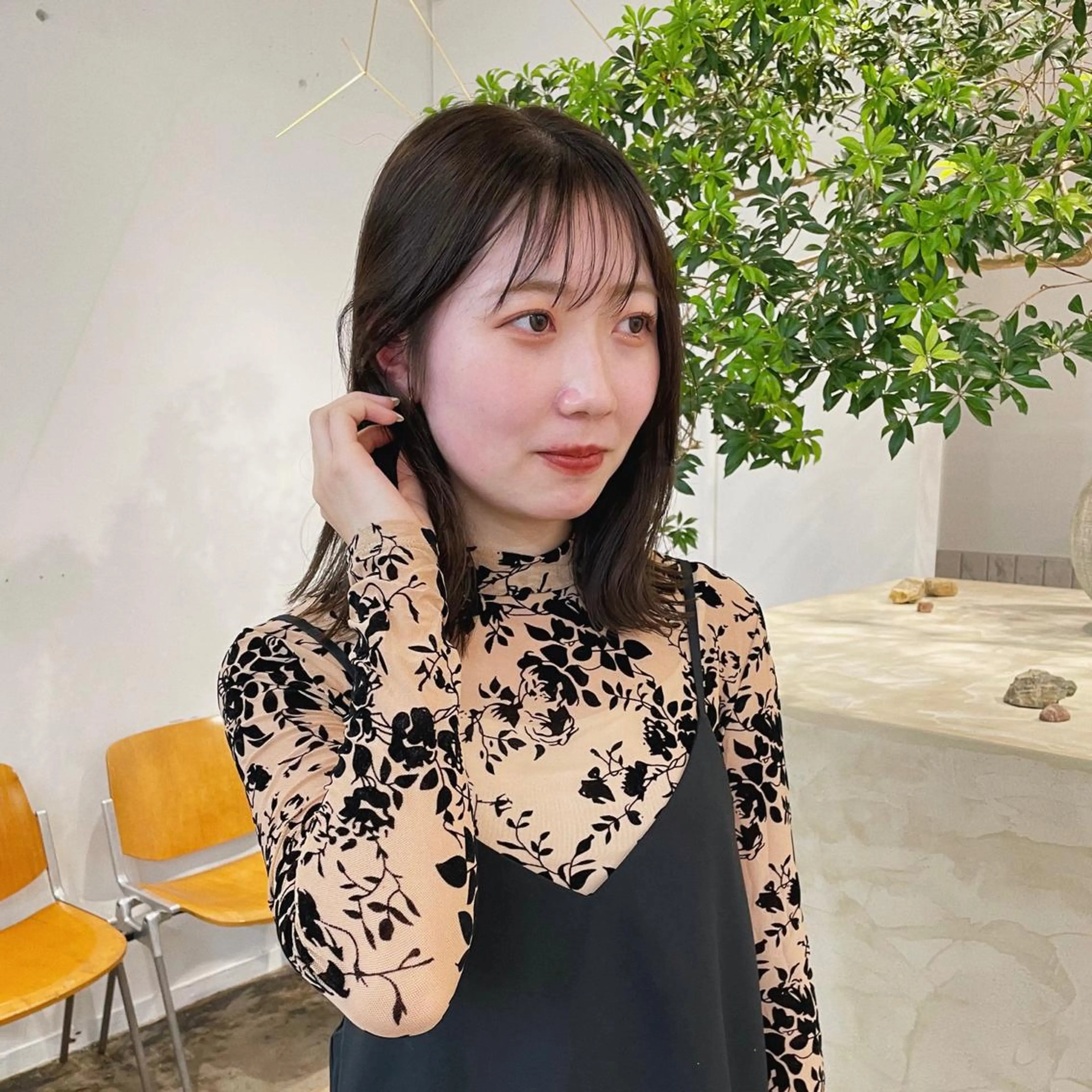 ミディアム スギヤマ ショウゴのヘアスタイル