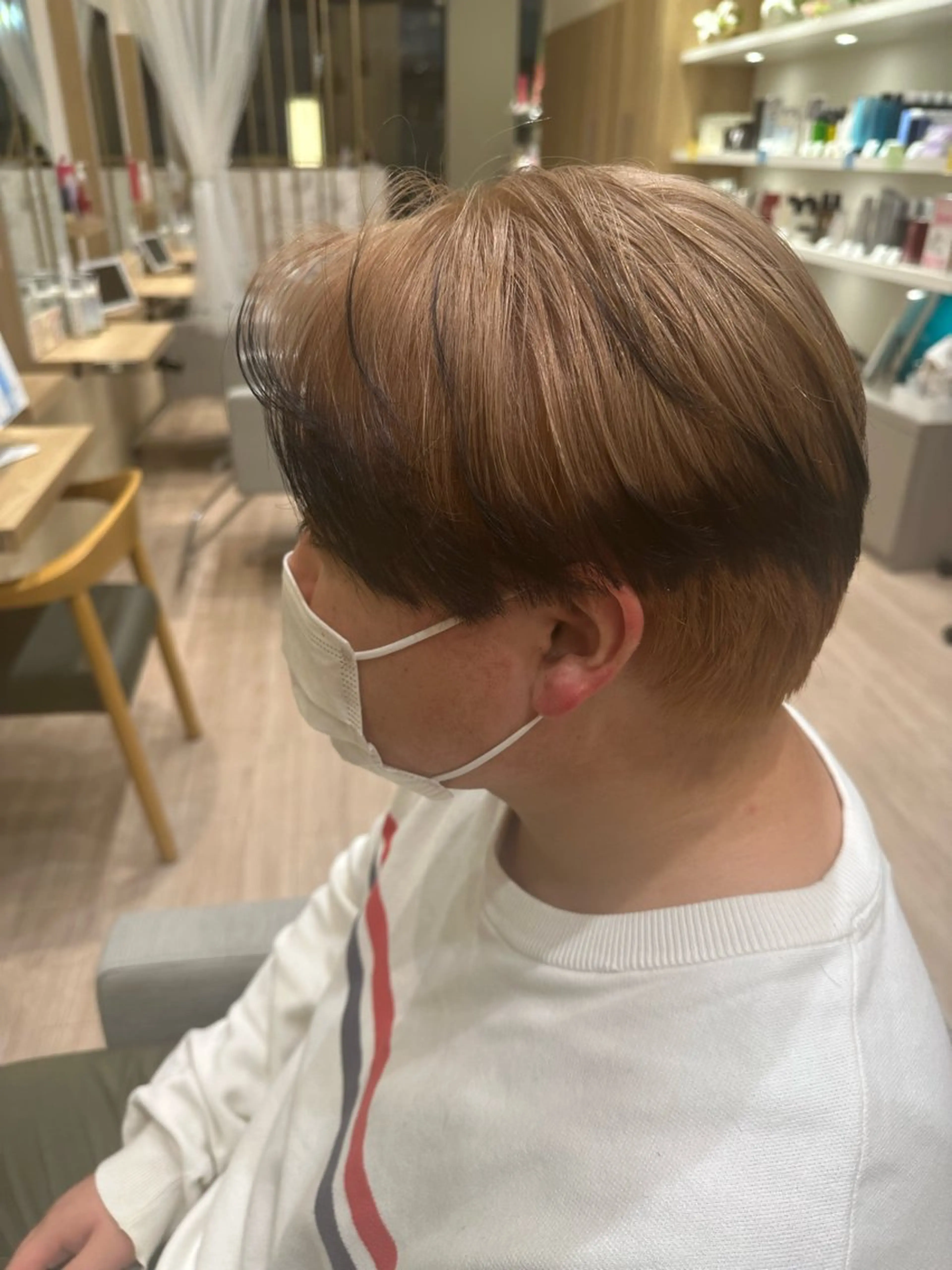 カラー メンズ ベージュカラー ダブルカラー 織田 ゆみのヘアスタイル