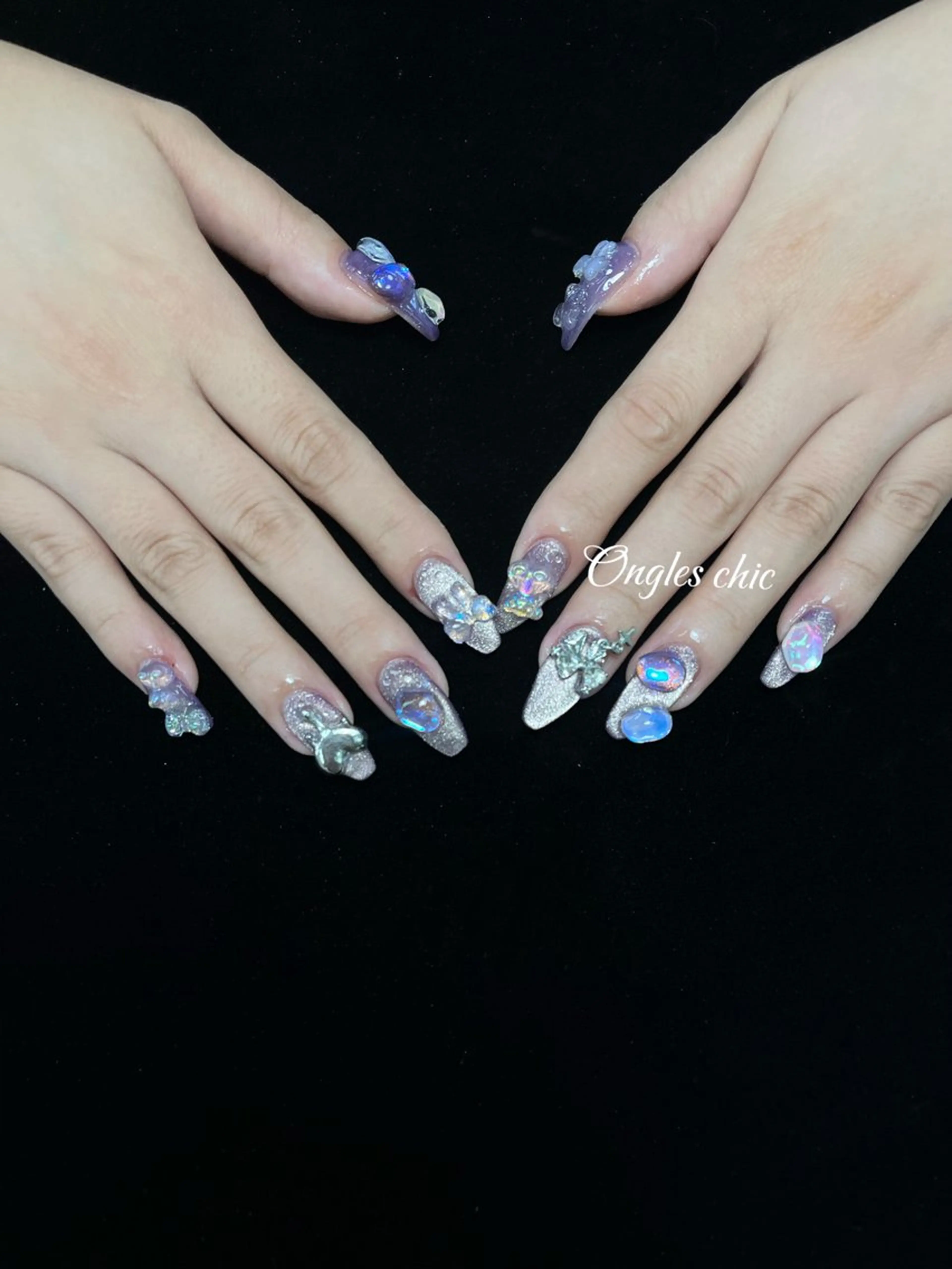 ネイル ハンドネイル ongles chicのネイルデザイン