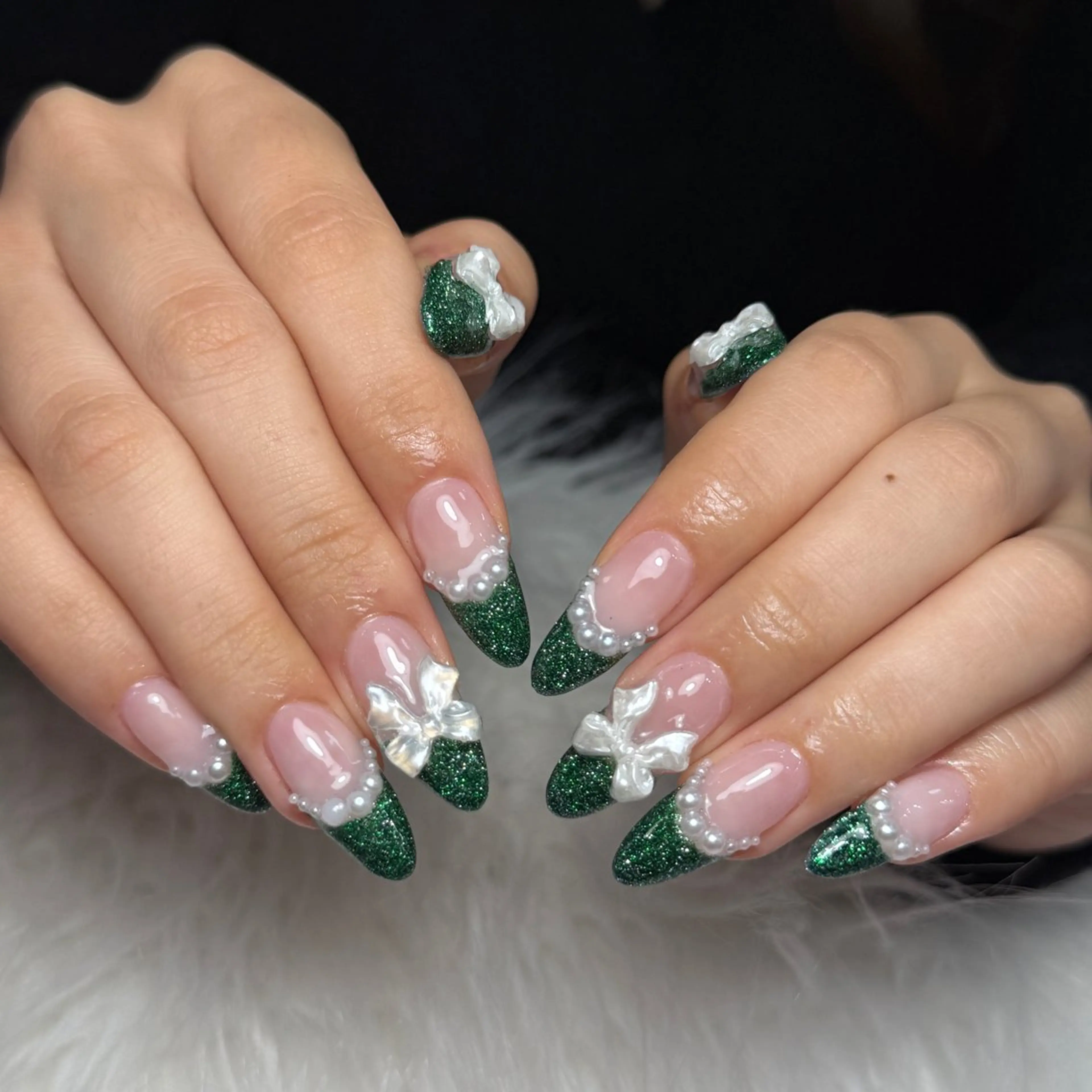 ネイル オーロラネイル 長さ出し フラッシュネイル フレンチネイル ジェルネイル Michi Nail Staffのネイルデザイン