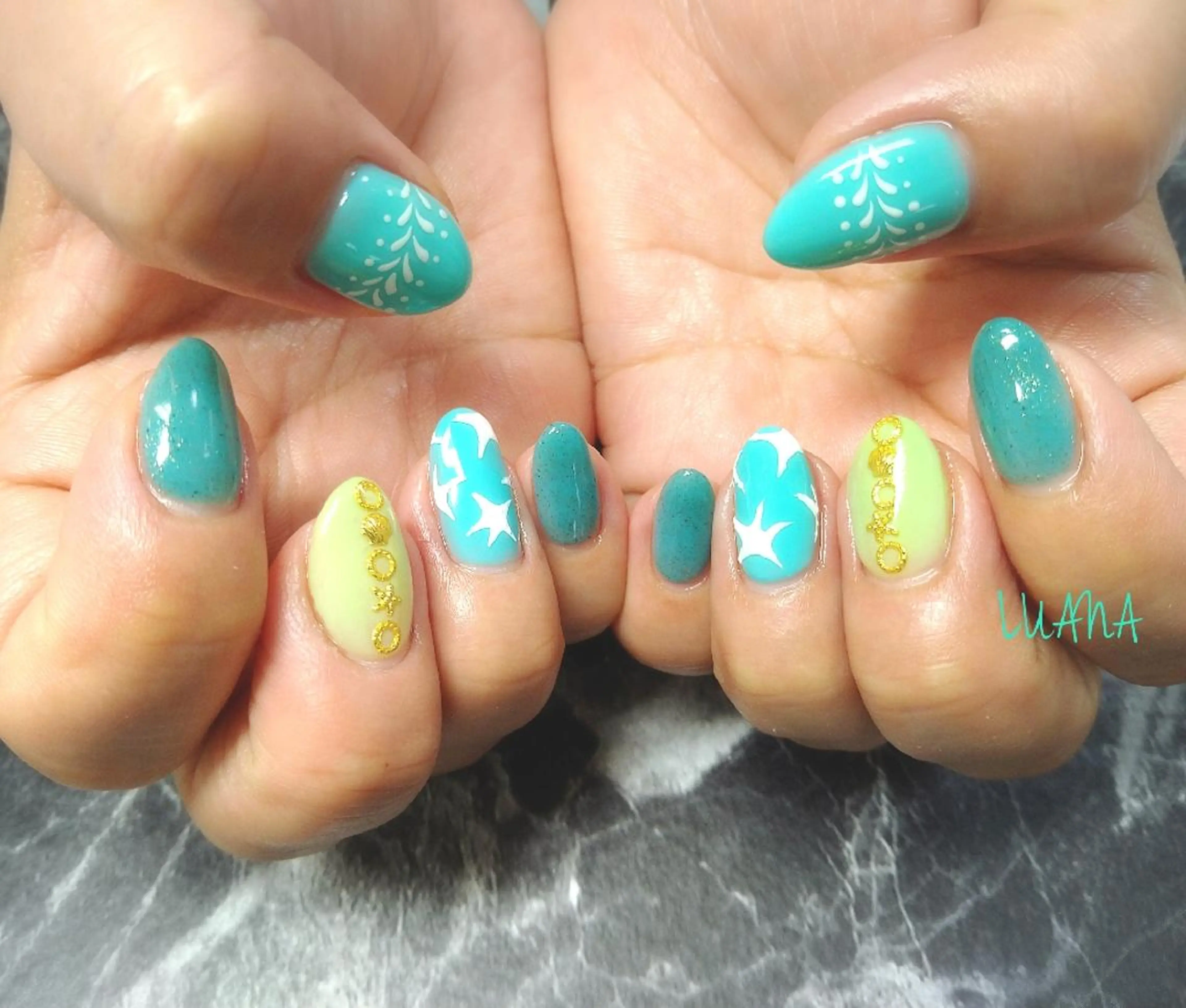 ネイル LUANA  TAKAHASHIのネイルデザイン