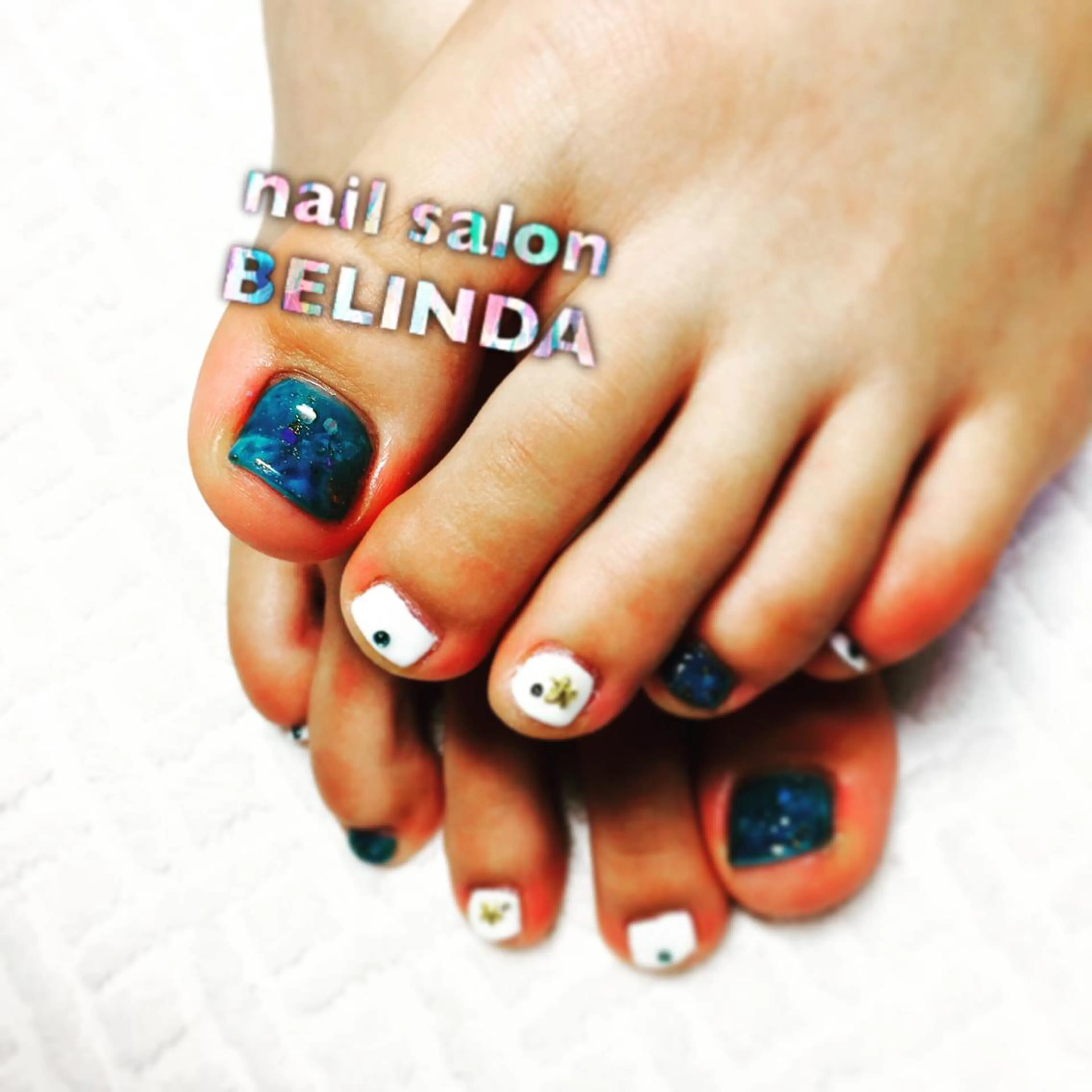 ショート ネイル ブルー 毛利 ゆりあのエステ・リラクイメージ