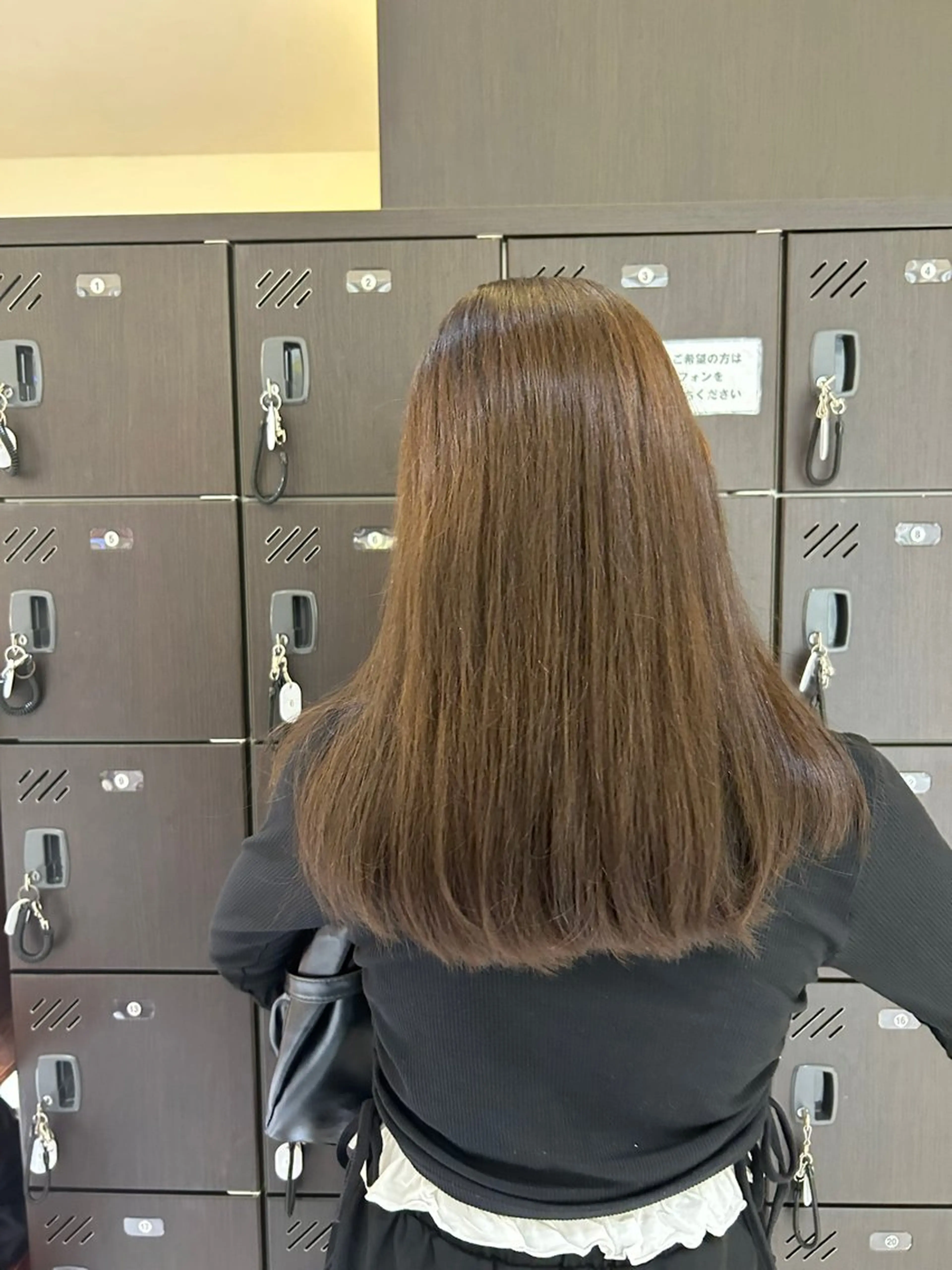 ロング カラー 代田 美月のヘアスタイル