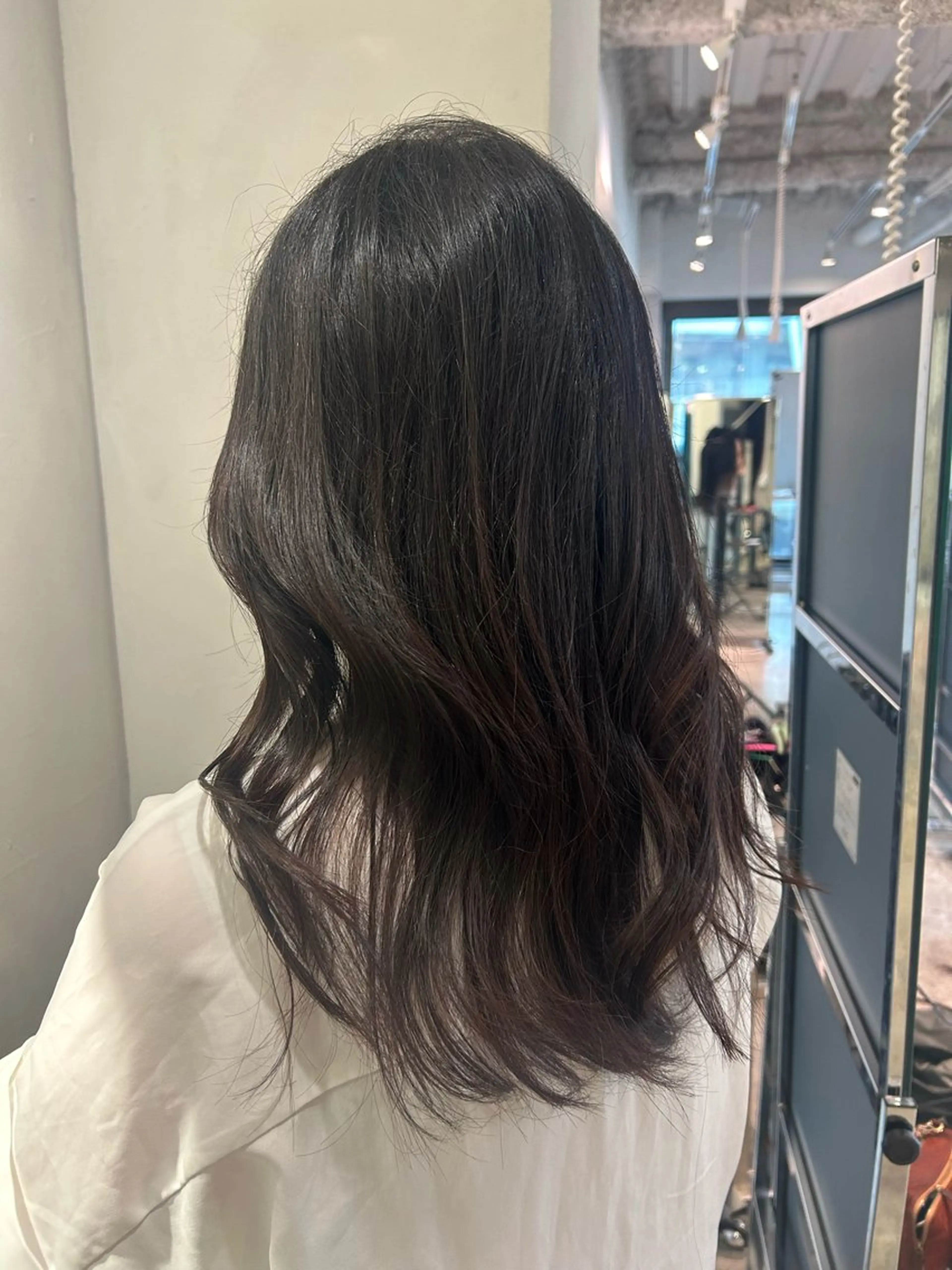 ロング IT by ALBUM立川のヘアスタイル