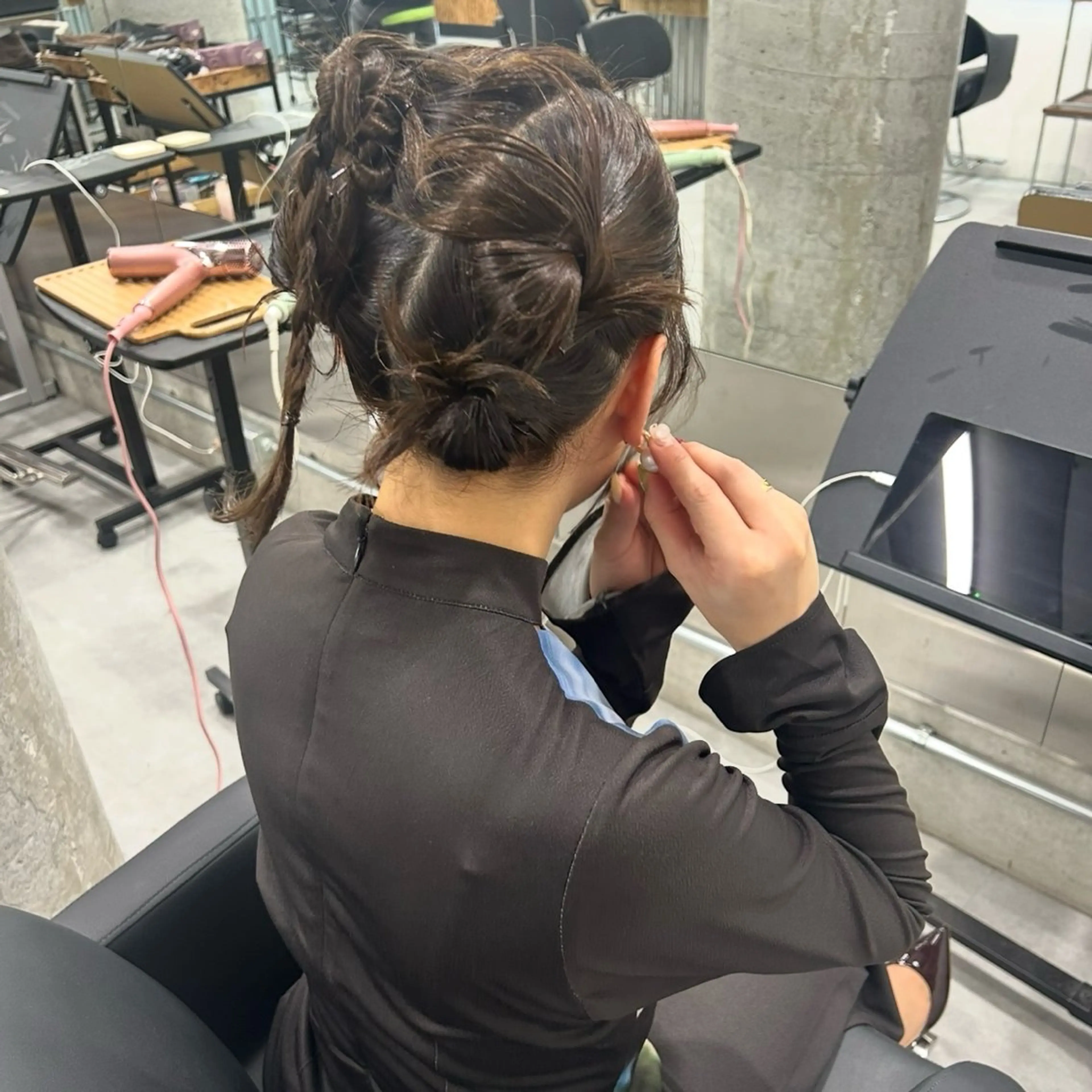 ミディアム ヘアアレンジ ヘアセット メンズ多数⚡ブリーチ 特化💚Acchonのヘアスタイル