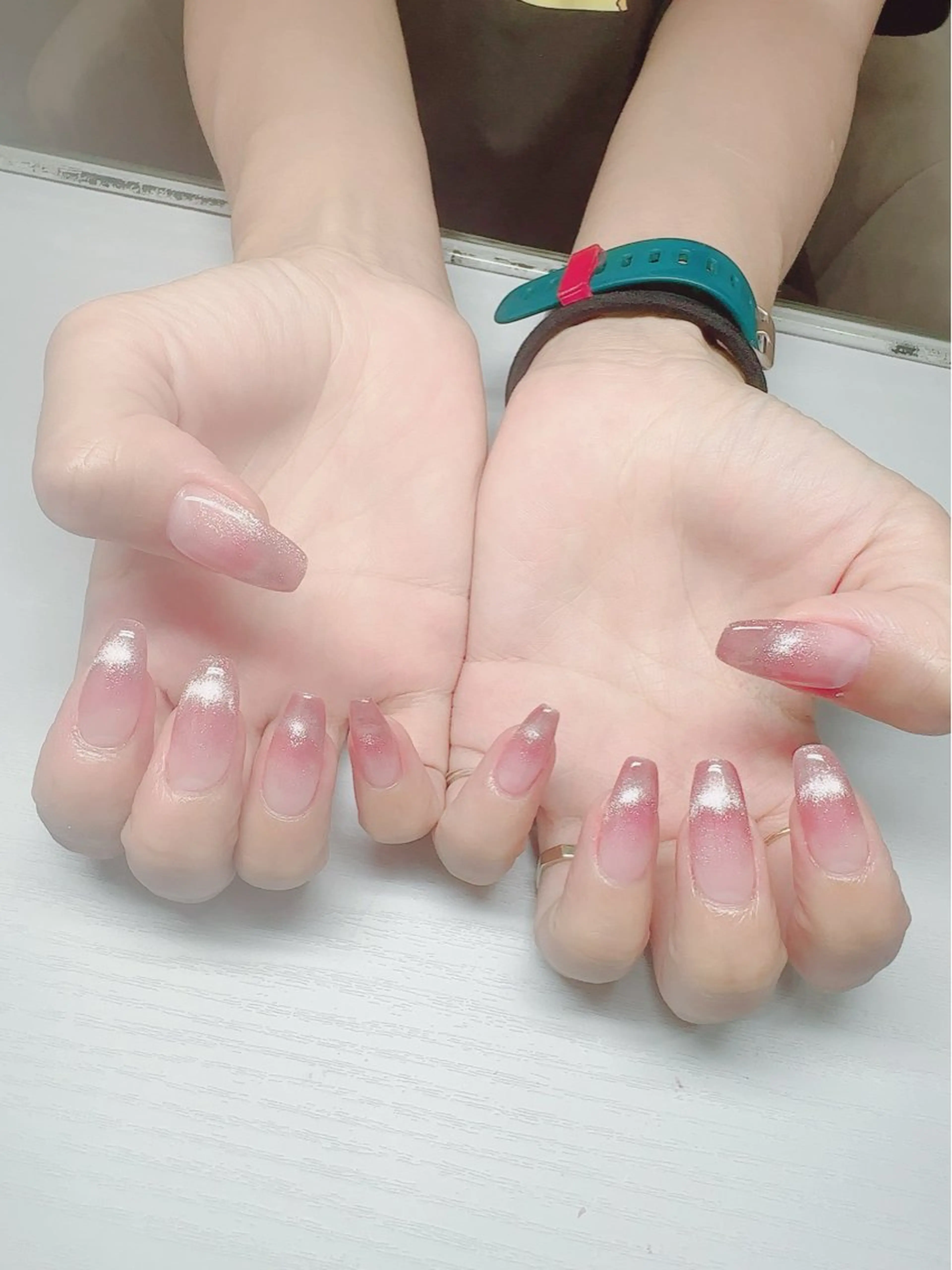 ネイル グラデーション マグネットネイル nyasu nailのネイルデザイン