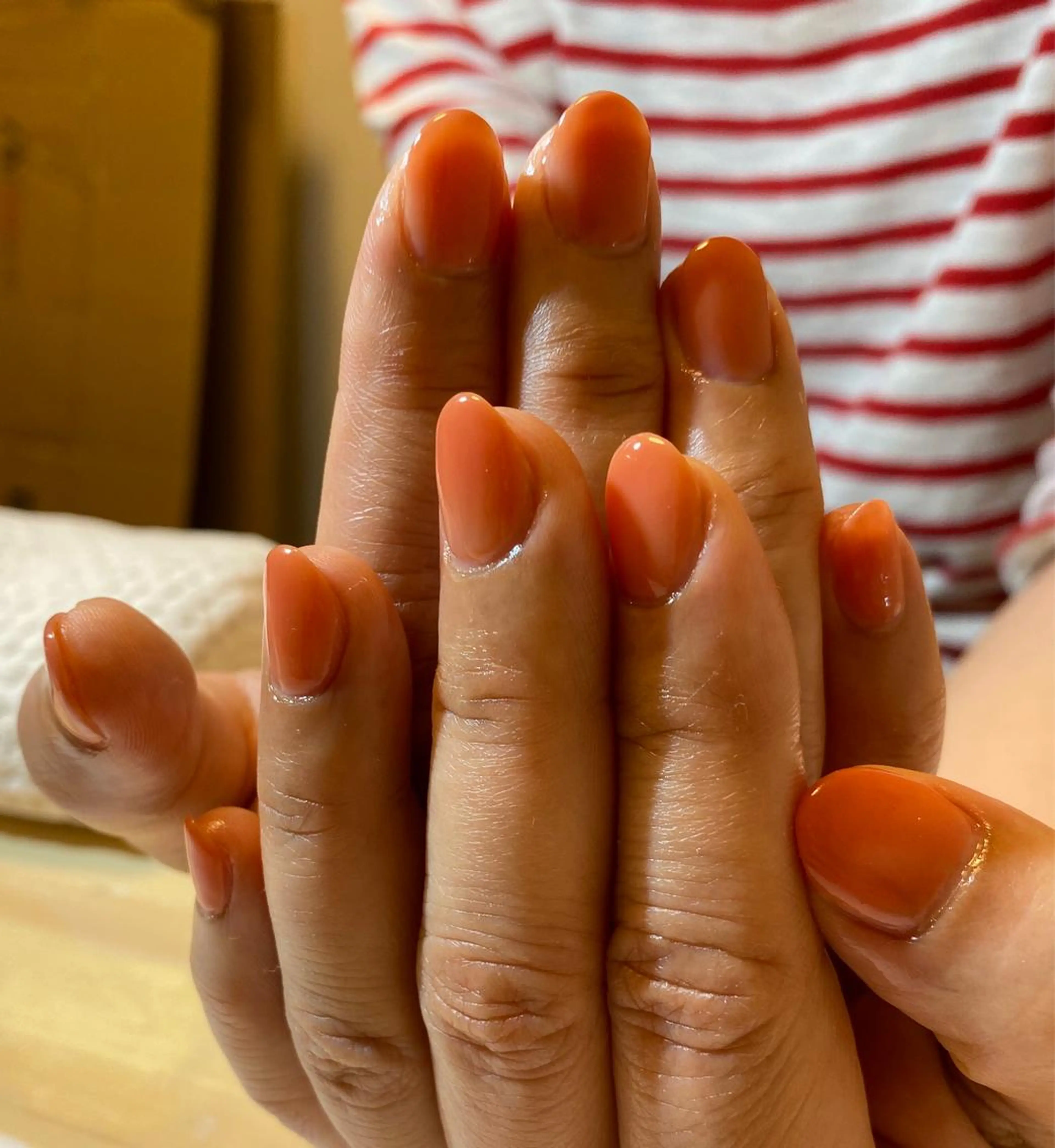 ネイル ワンカラーネイル オレンジ シンプルネイル salon. mooのマツエク・マツパデザイン