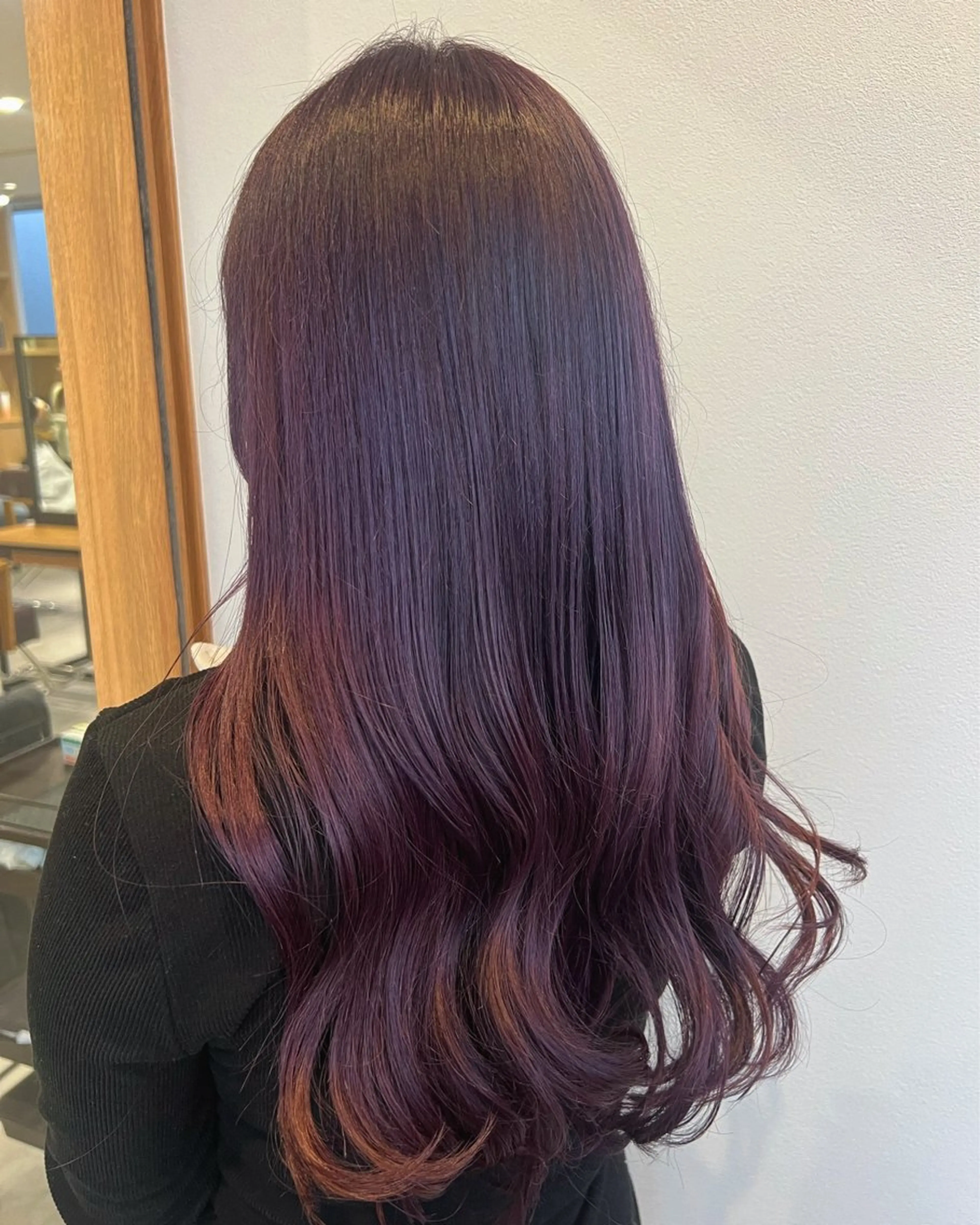 ロング カラー パーマ ヘアアレンジ メンズ ヘアカラー トリートメント 透明感カラー／ 新潟万代/池野里衣のヘアスタイル