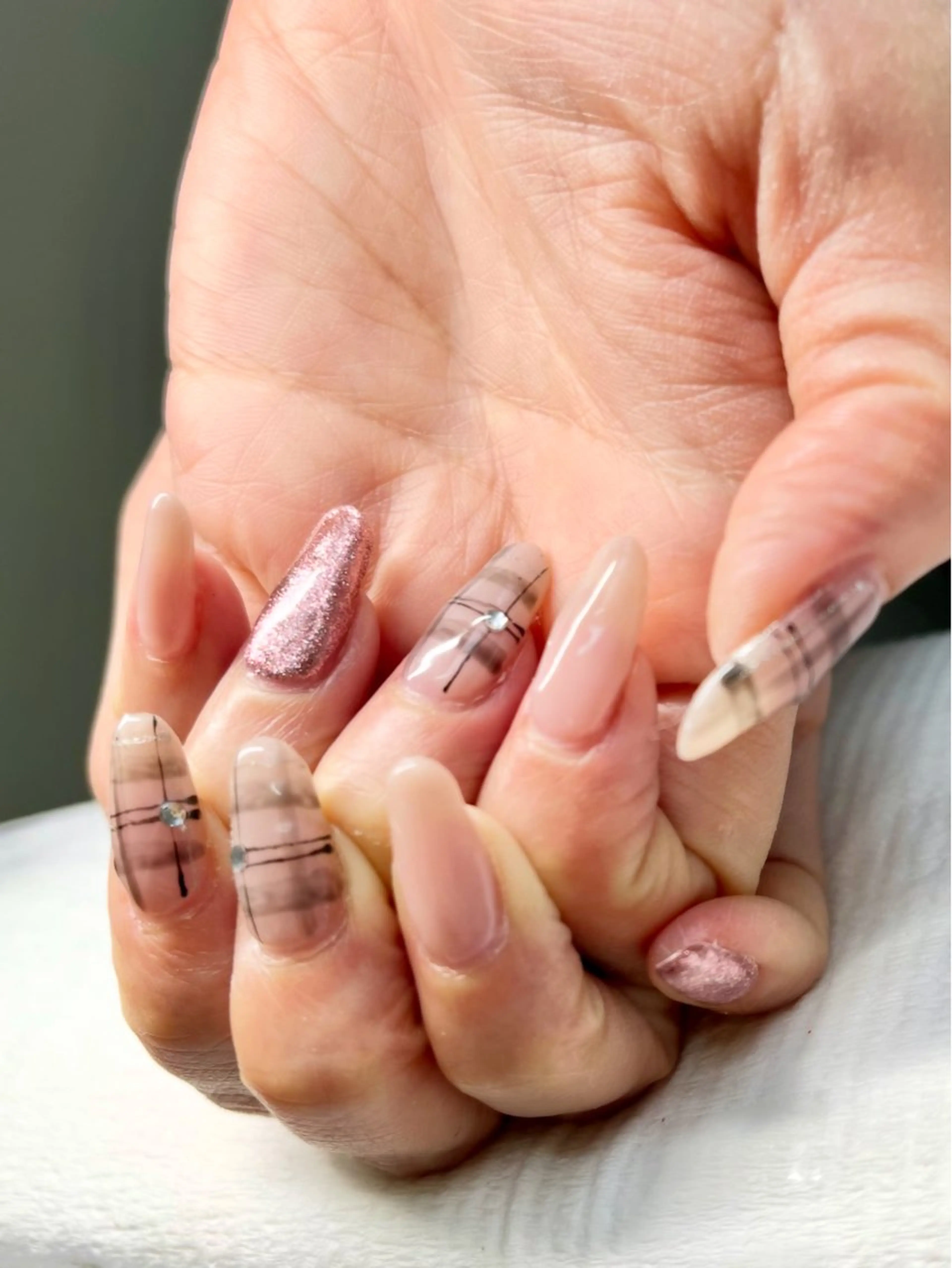 ネイル 新宿ネイルサロン ジェミディローサ所属・新宿ネイルサロン ジェミディローサのネイルデザイン