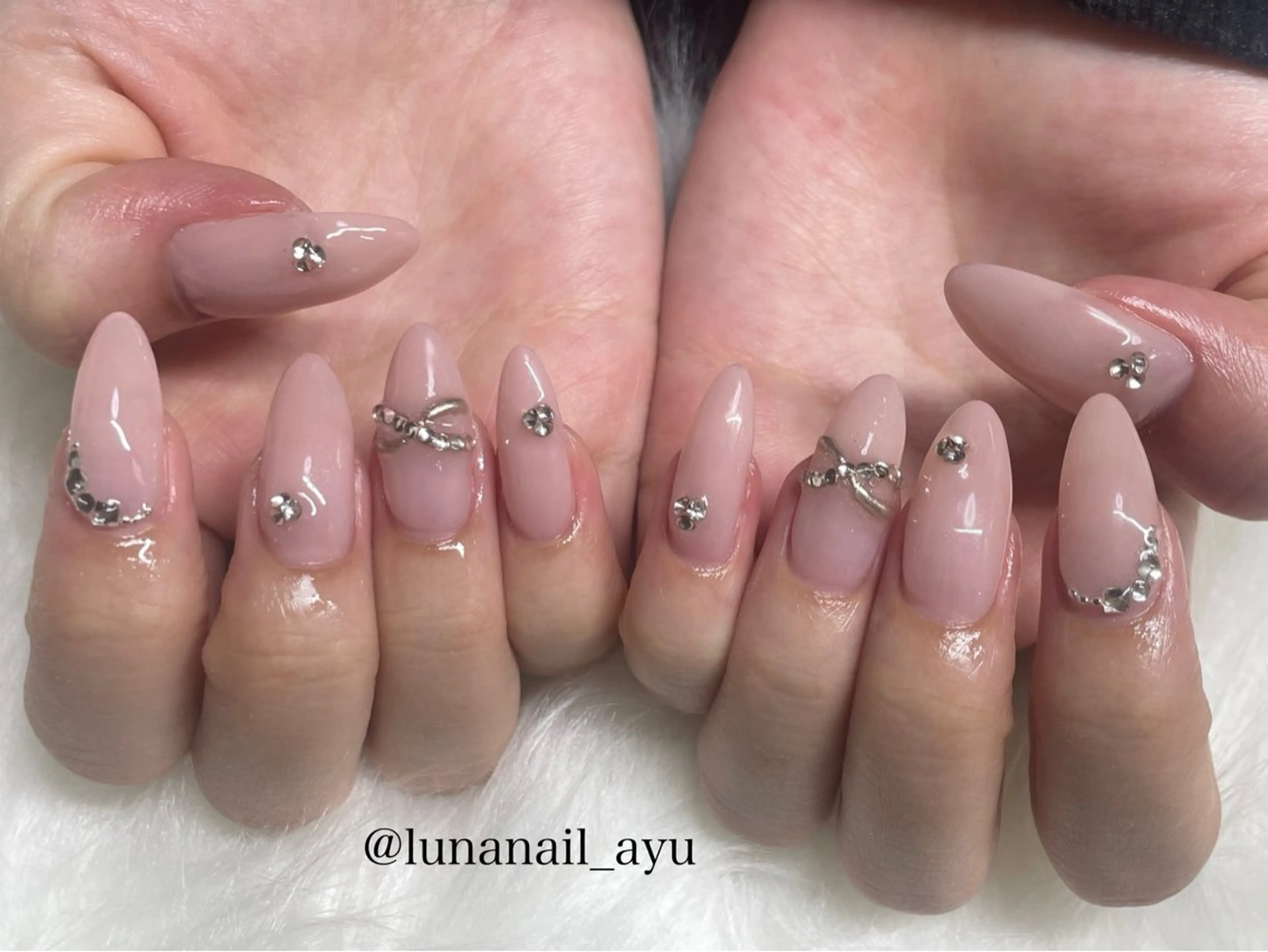 ネイル ハンドネイル LUNA NAIL ayuのネイルデザイン
