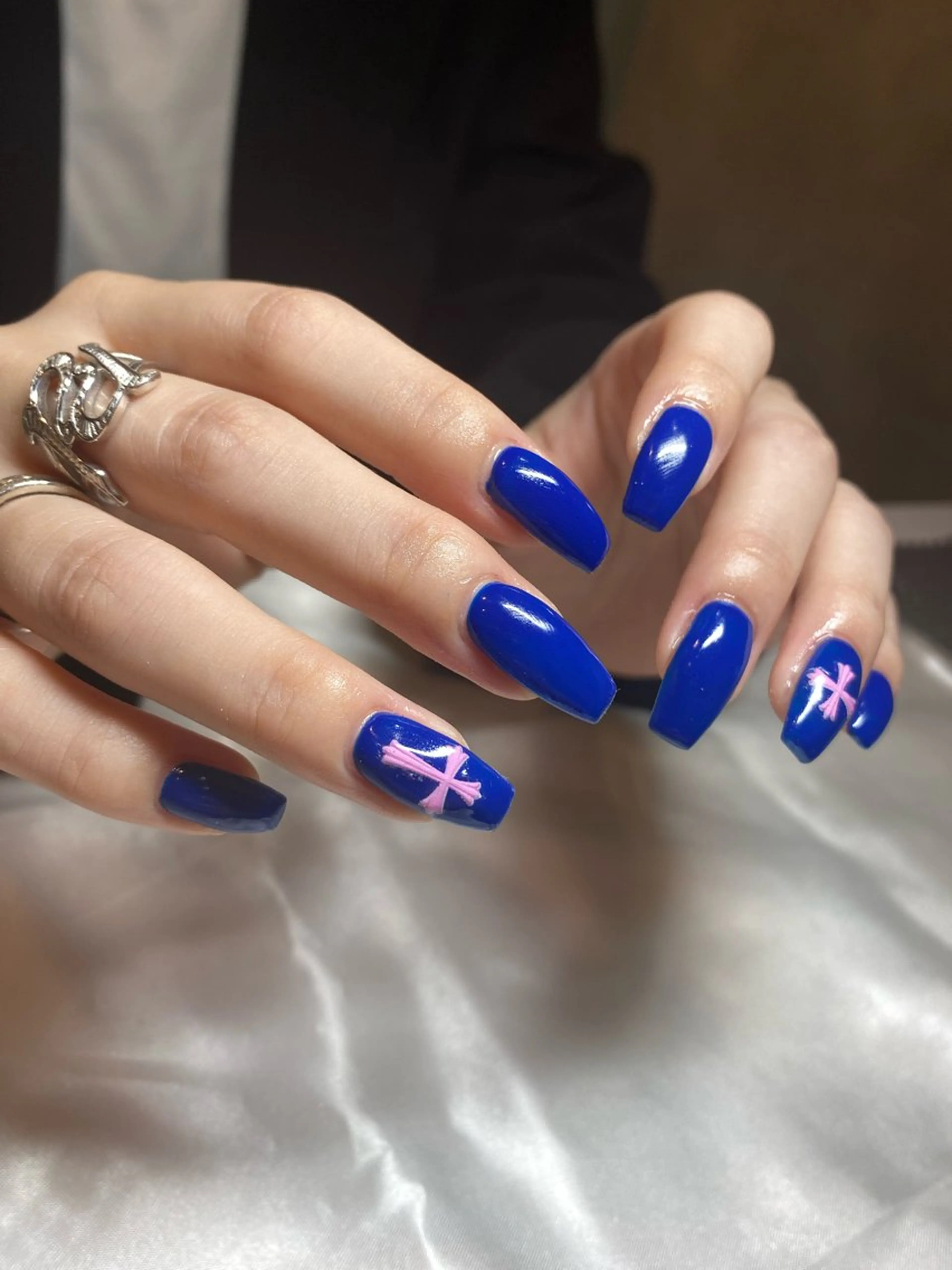ネイル ブルー ワンカラーネイル ハンドネイル シェアサロンルレイル所属・REINA ルレイル心斎橋のネイルデザイン