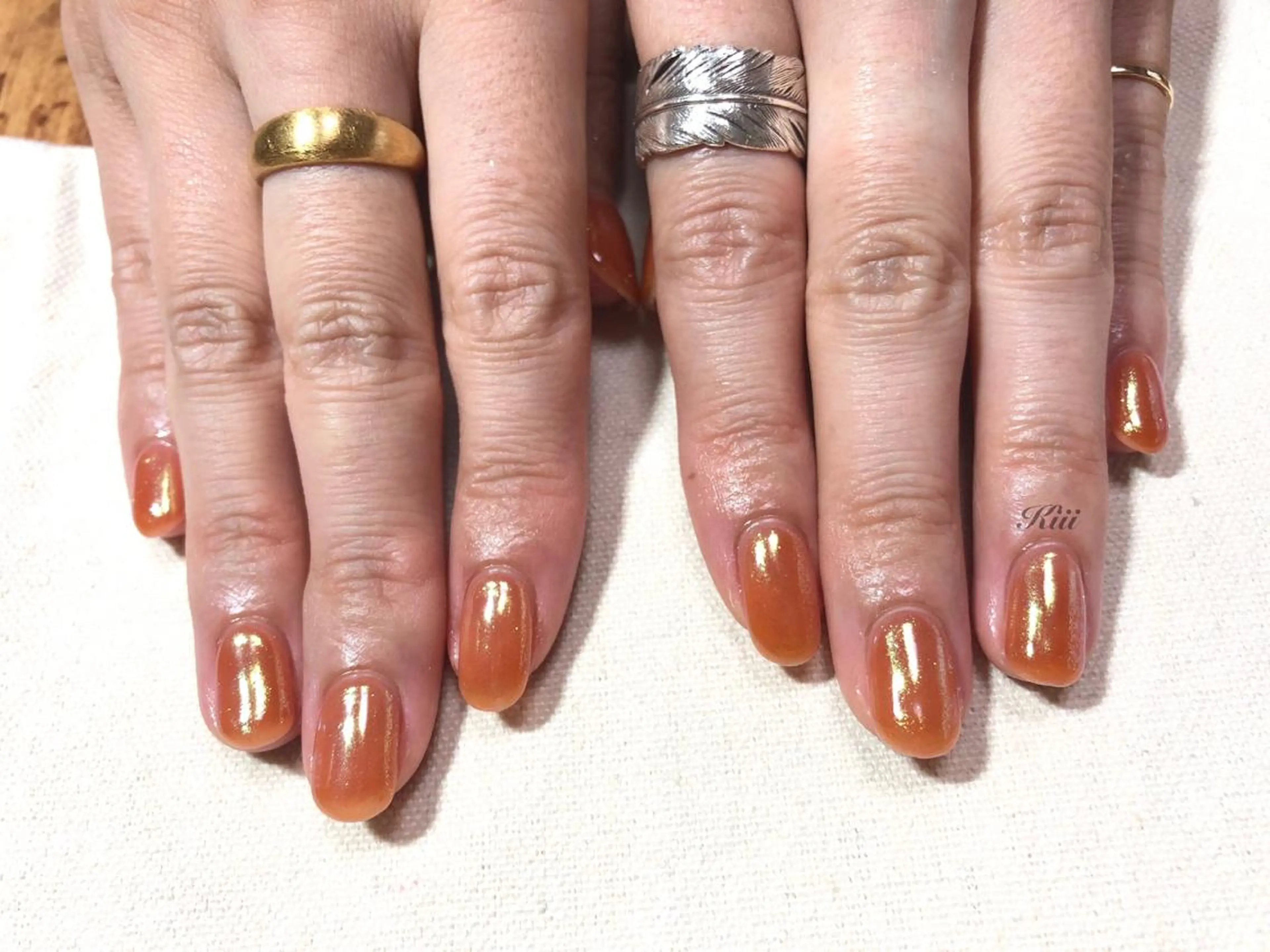 ネイル オーロラネイル ハンドネイル フットネイル kiii.__ ✴︎*のネイルデザイン
