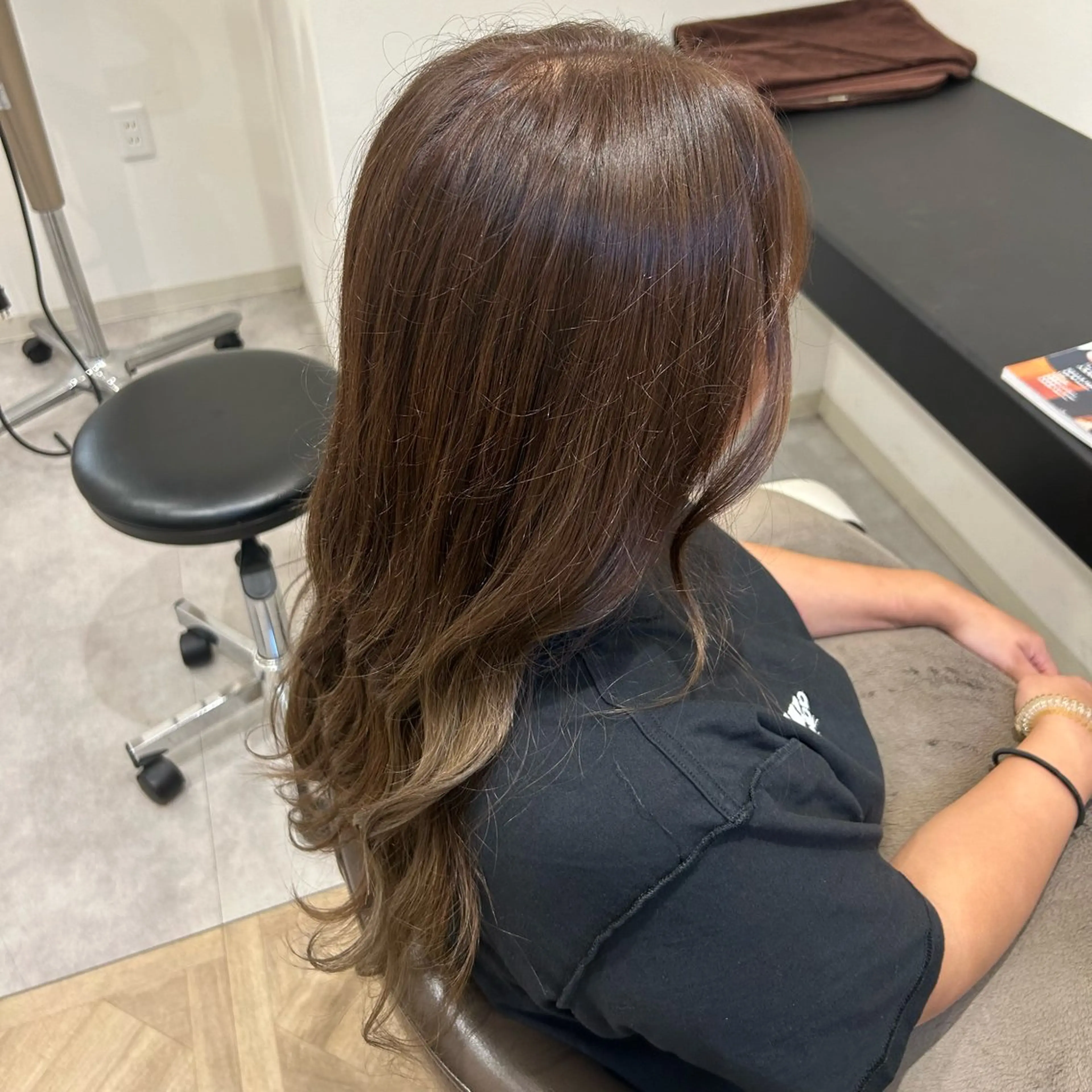 カラー ヘアカラー 渡邊 玲来のヘアスタイル