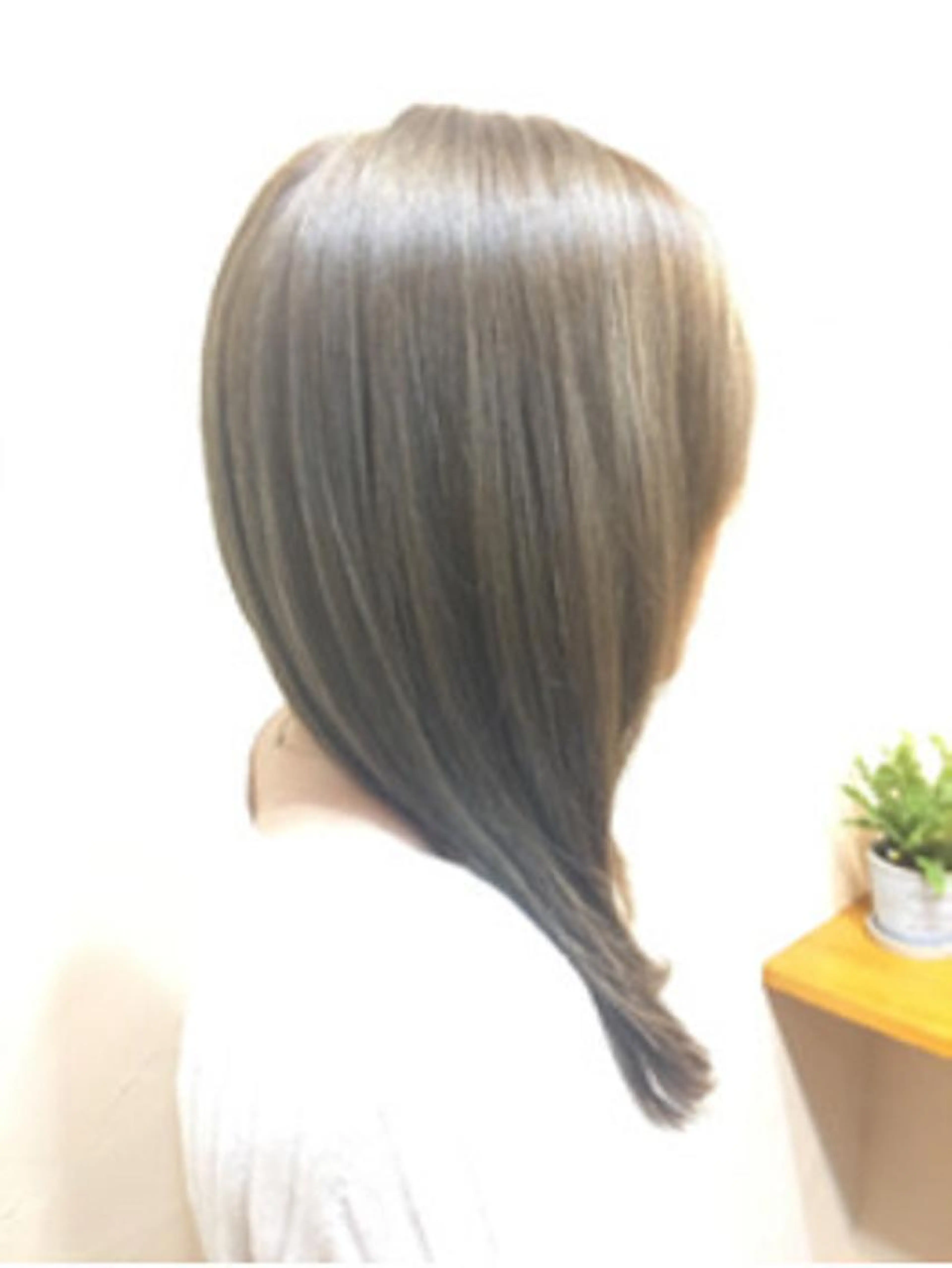 ハイライトダブルカラー＋マイクロバブルトリートメントの写真