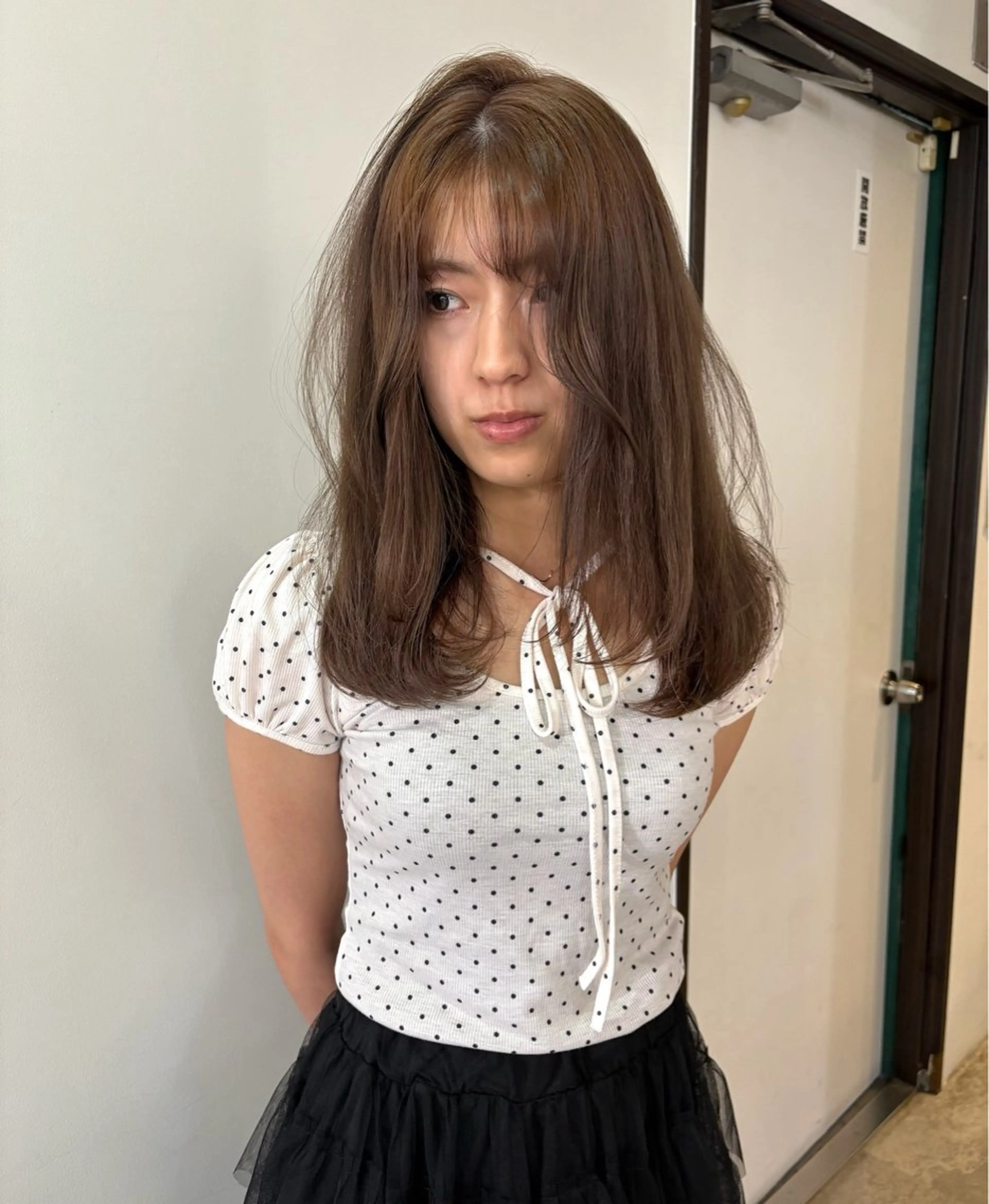 ロング カラー ベージュカラー ブリーチ ダブルカラー ブリーチなしカラー ユナ/ダブルカラー ベージュ ボブカットのヘアスタイル