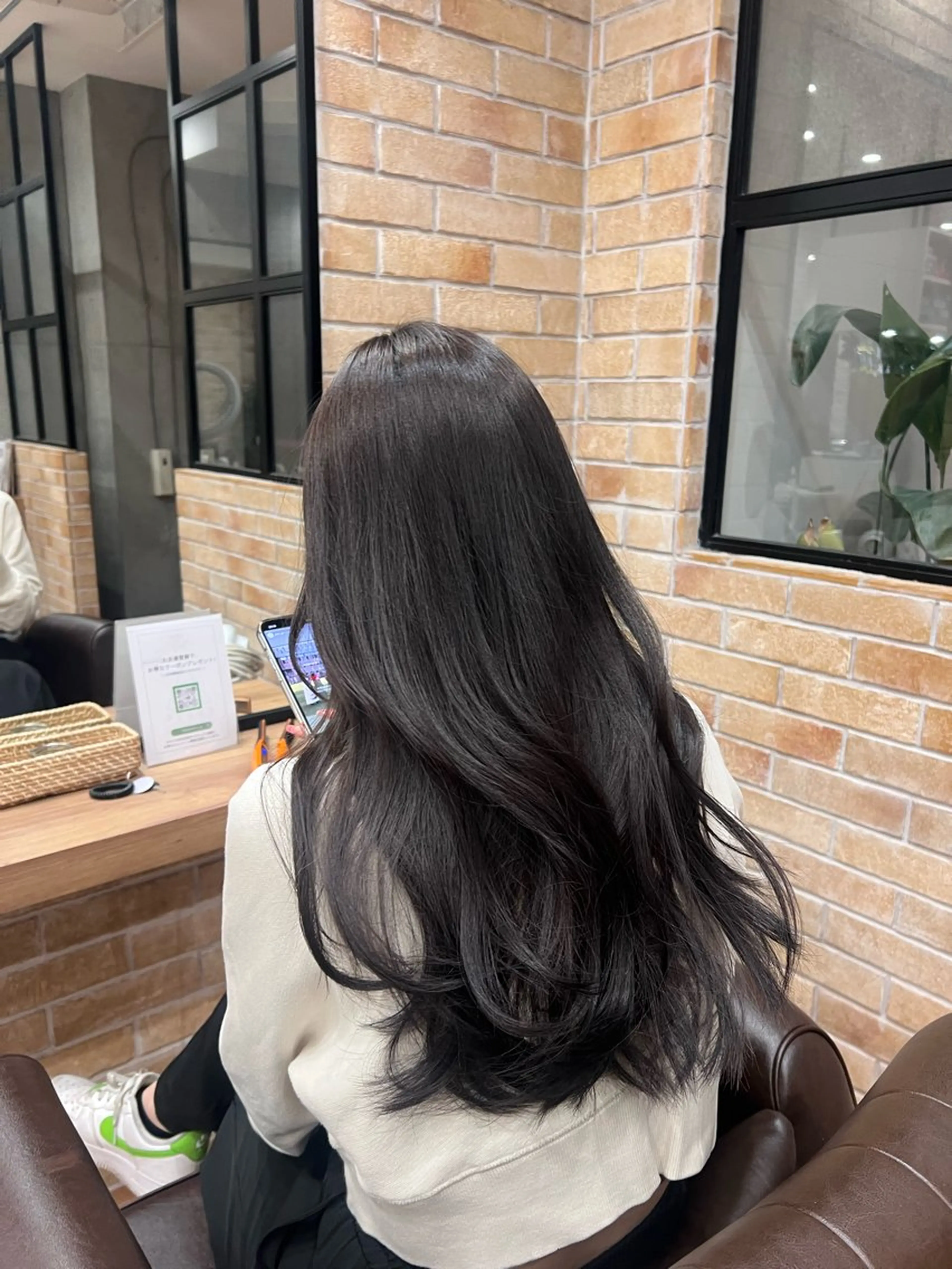 ロング ボブ/レイヤー/ 縮毛矯正/オオバコのヘアスタイル