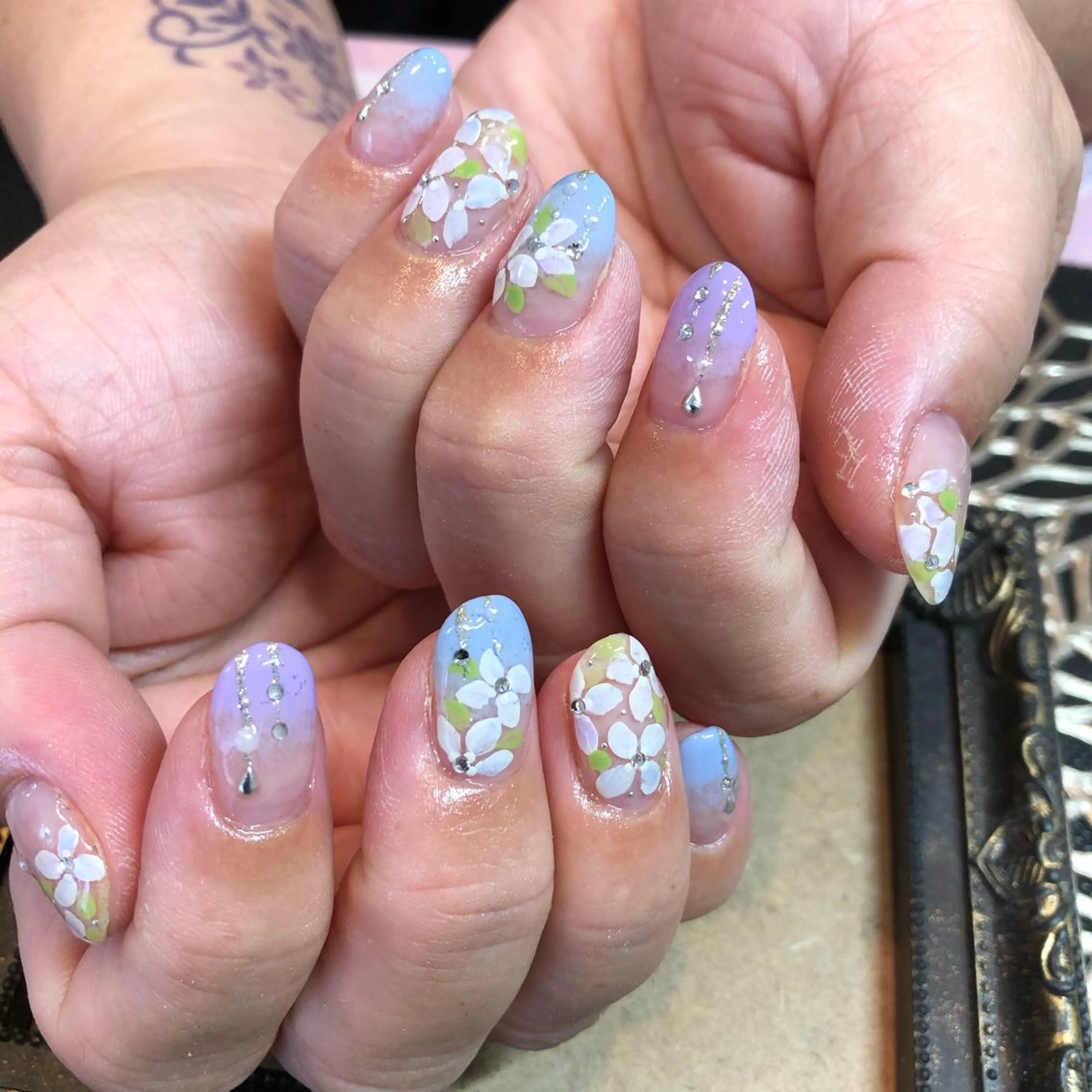 ネイル ハンドネイル Nail salon REIRISのネイルデザイン