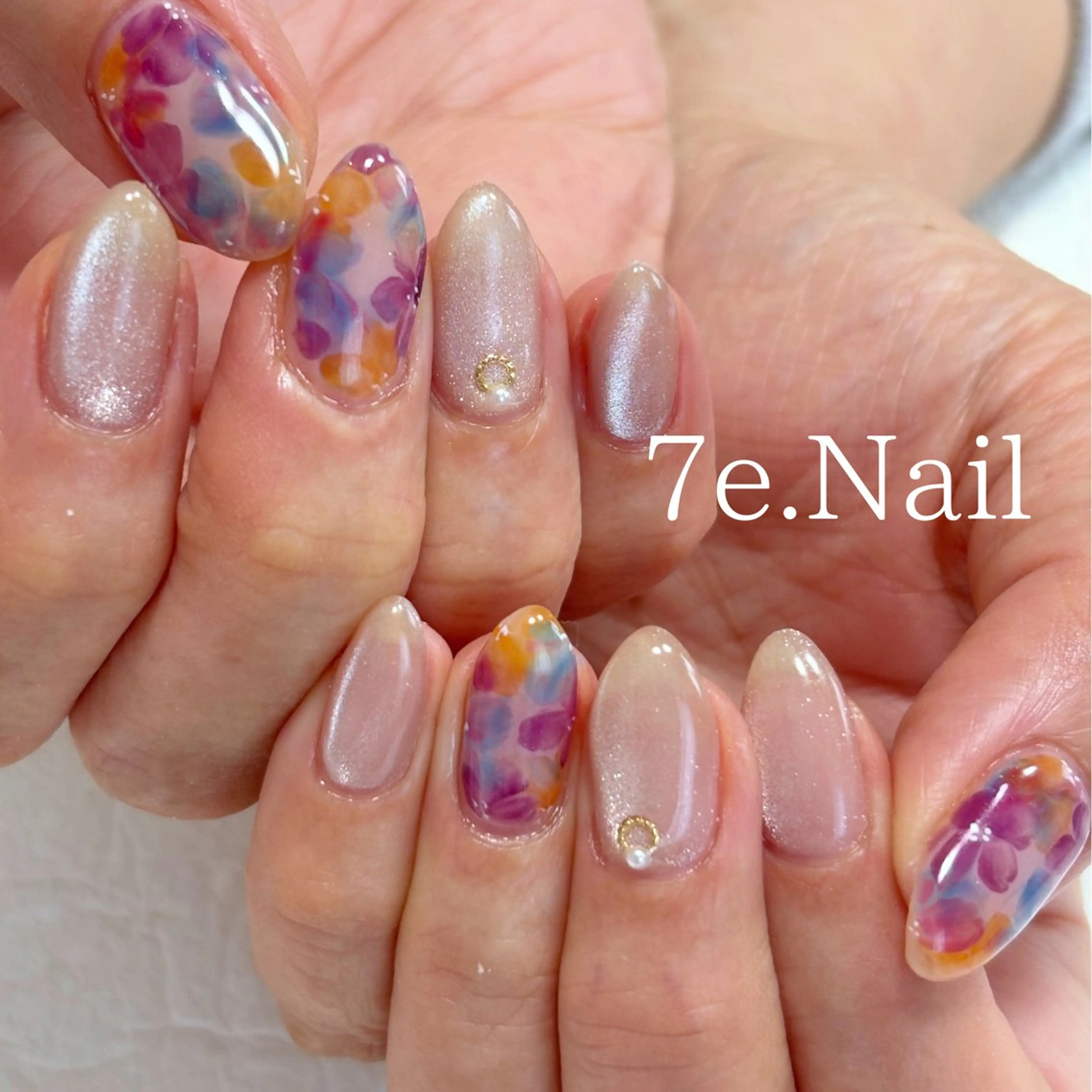 ネイル 7e. Nailのネイルデザイン